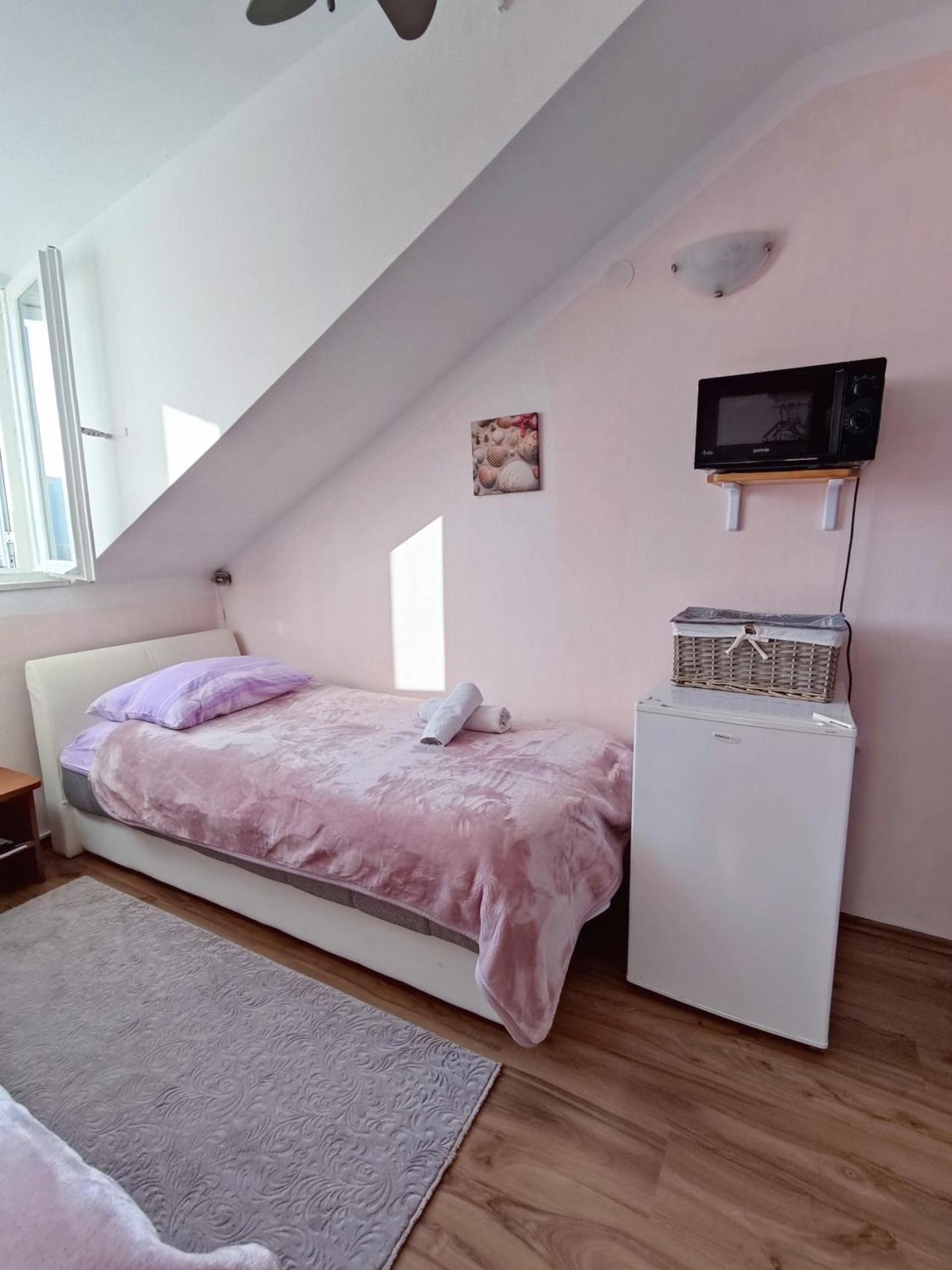 Double or Twin Room with Terrace