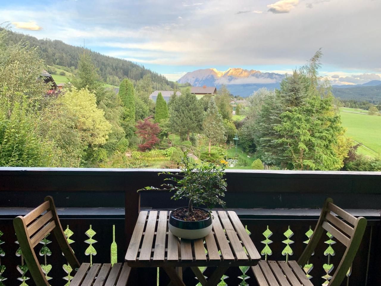 Triple Room with Mountain View