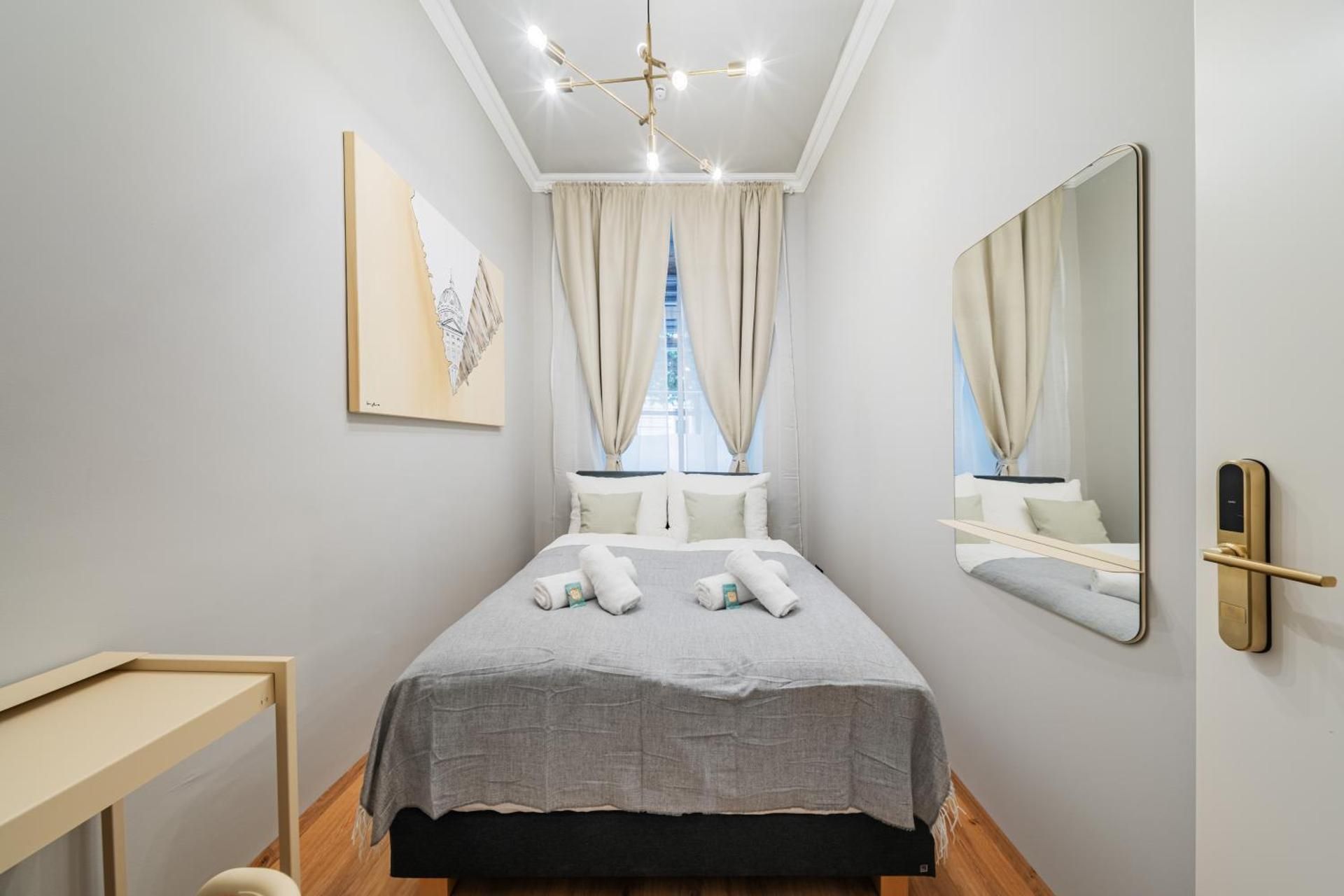 Double Room with Shared Bathroom