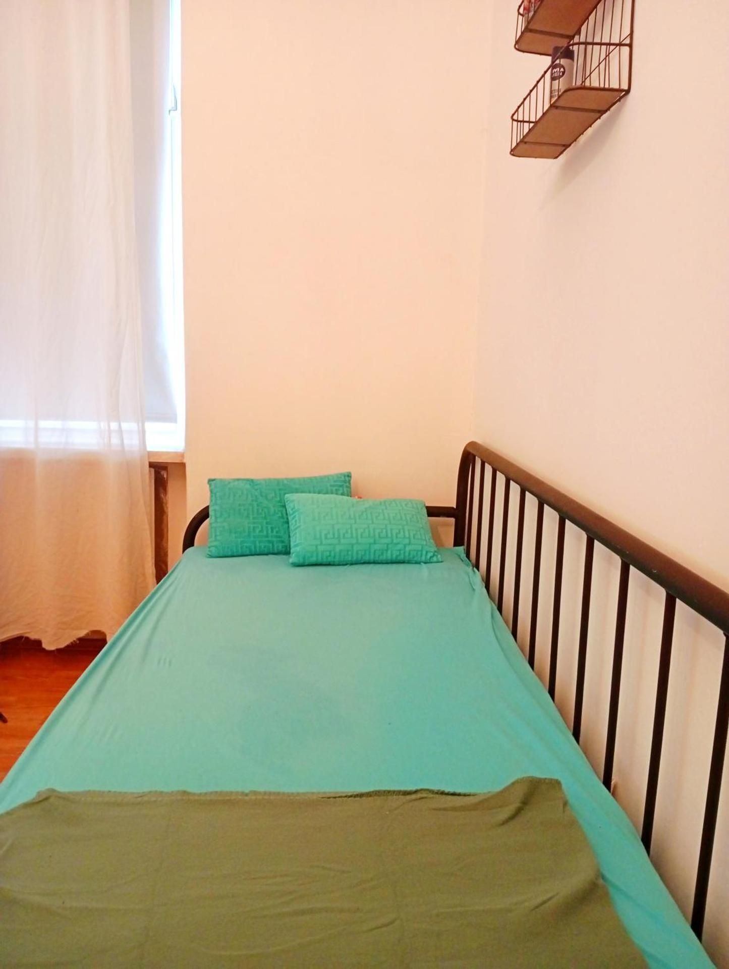 Single Room with Shared Bathroom