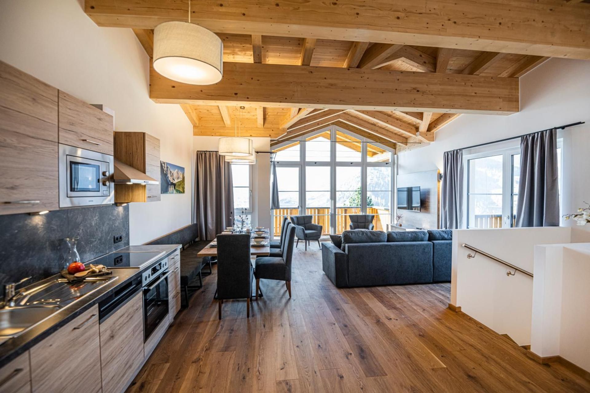 Three-Bedroom Apartment - High Floor