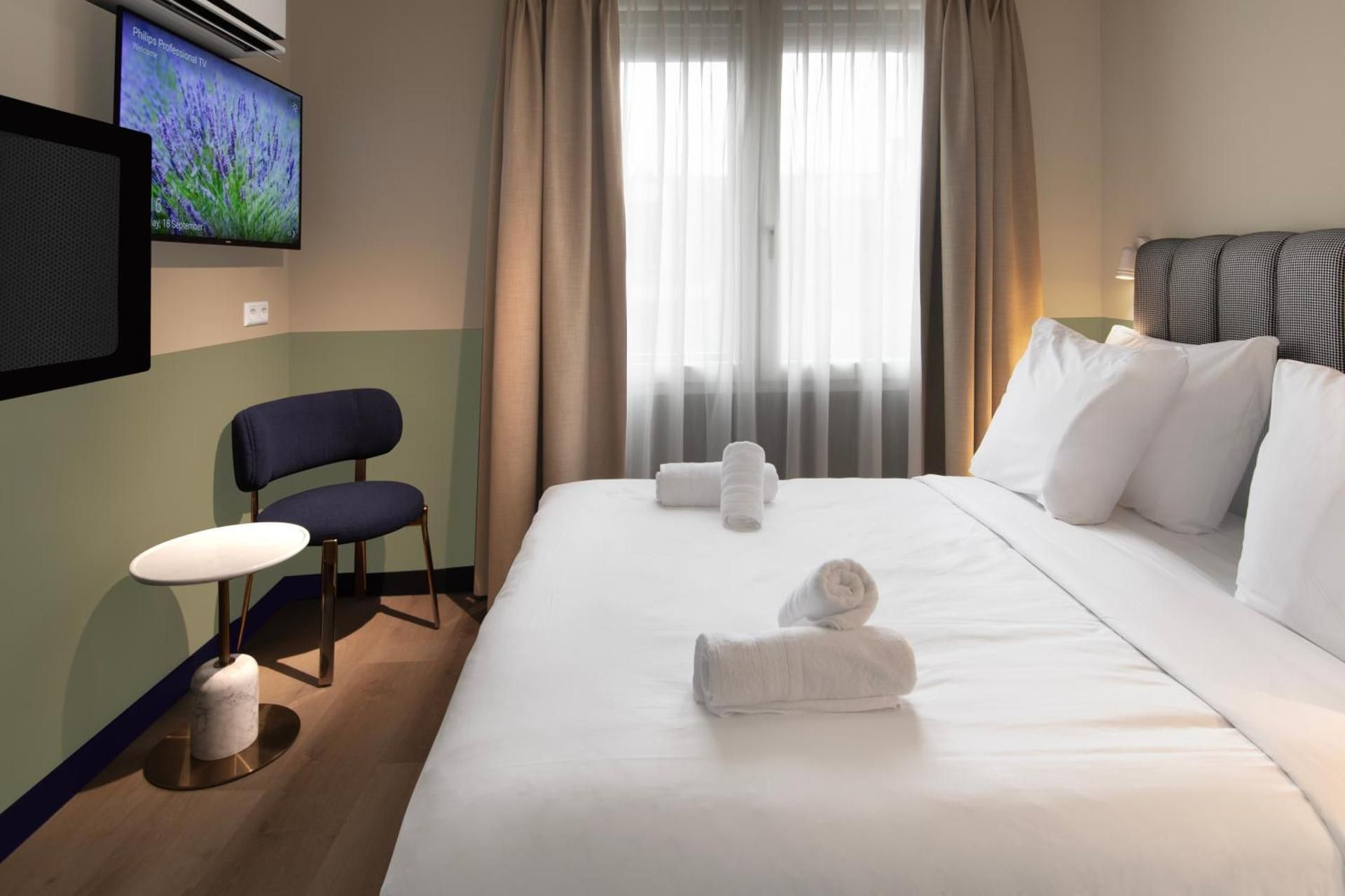 Small Double Room