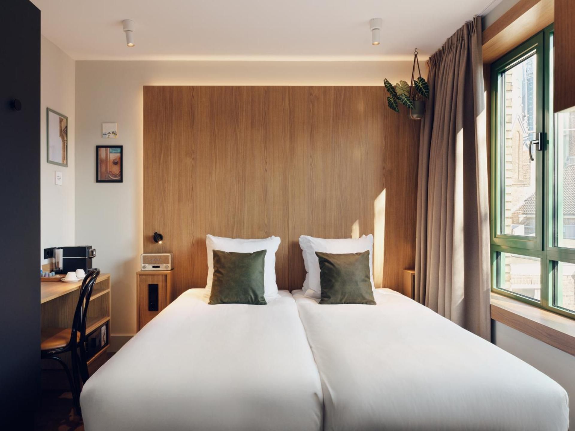 Basic Twin Room
