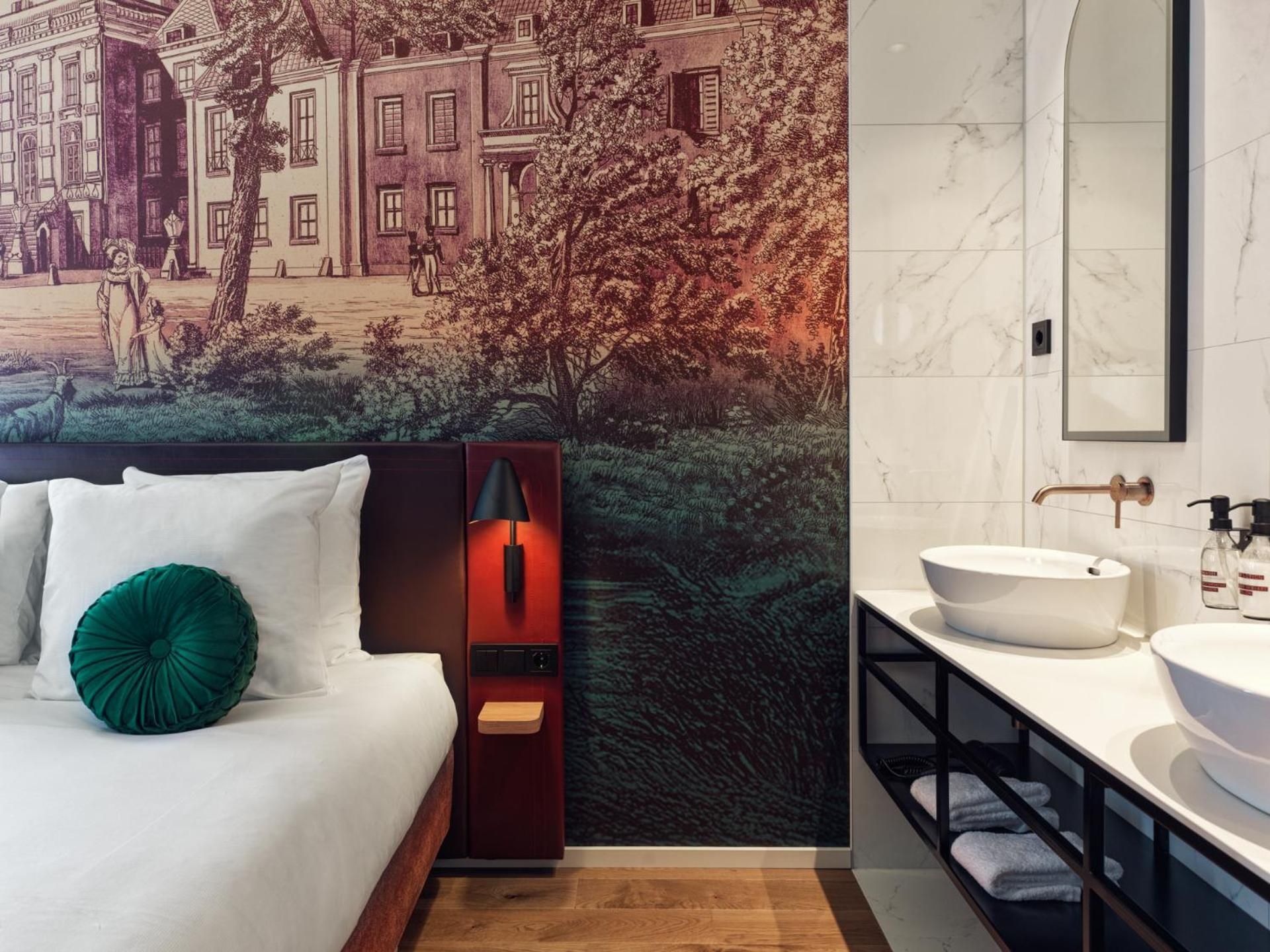 Superior Queen Room