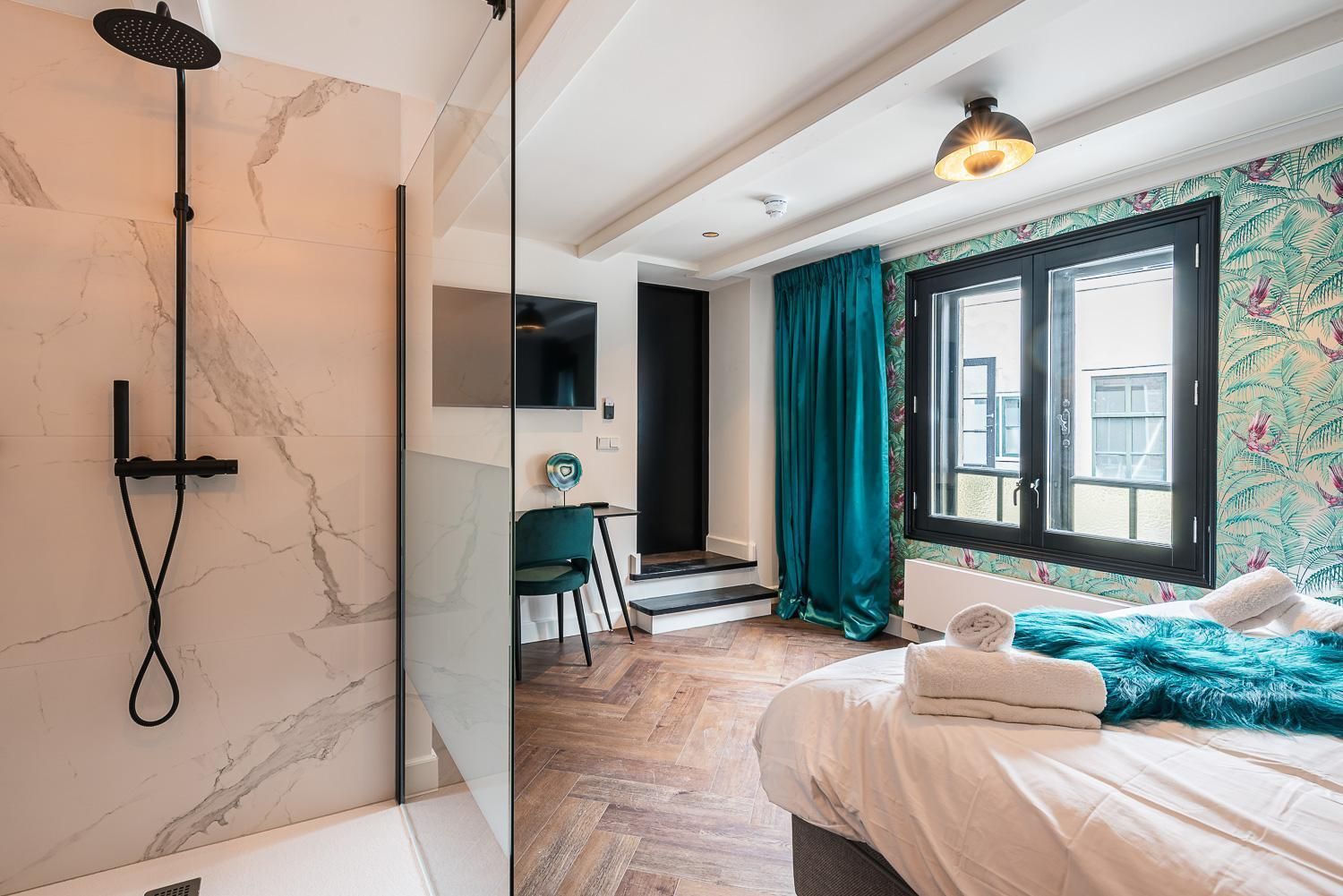 De Bij Middelbrug Large Double Room 2