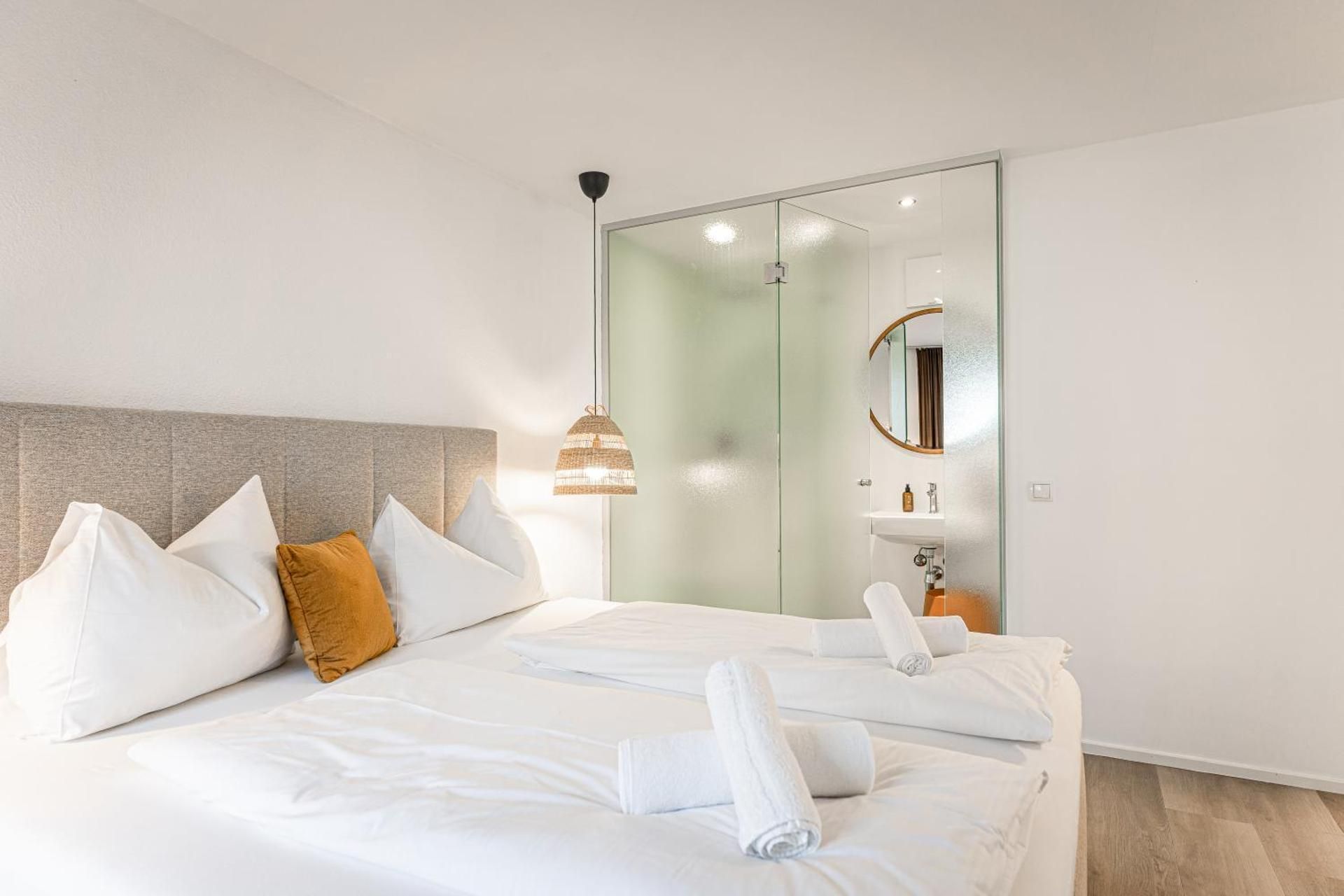 One-Bedroom Apartment with Balcony and Mountain View