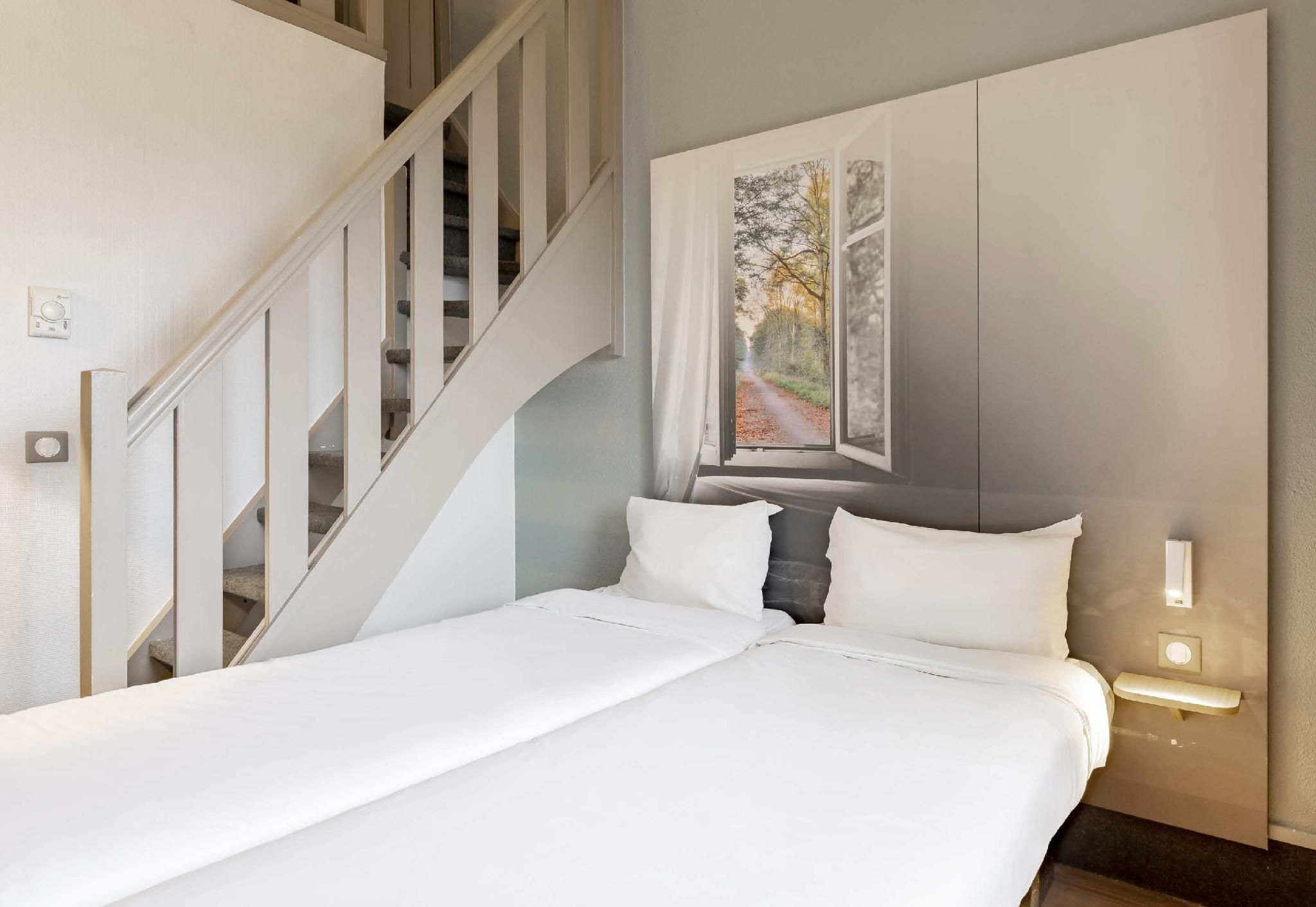 Classic Quadruple Room