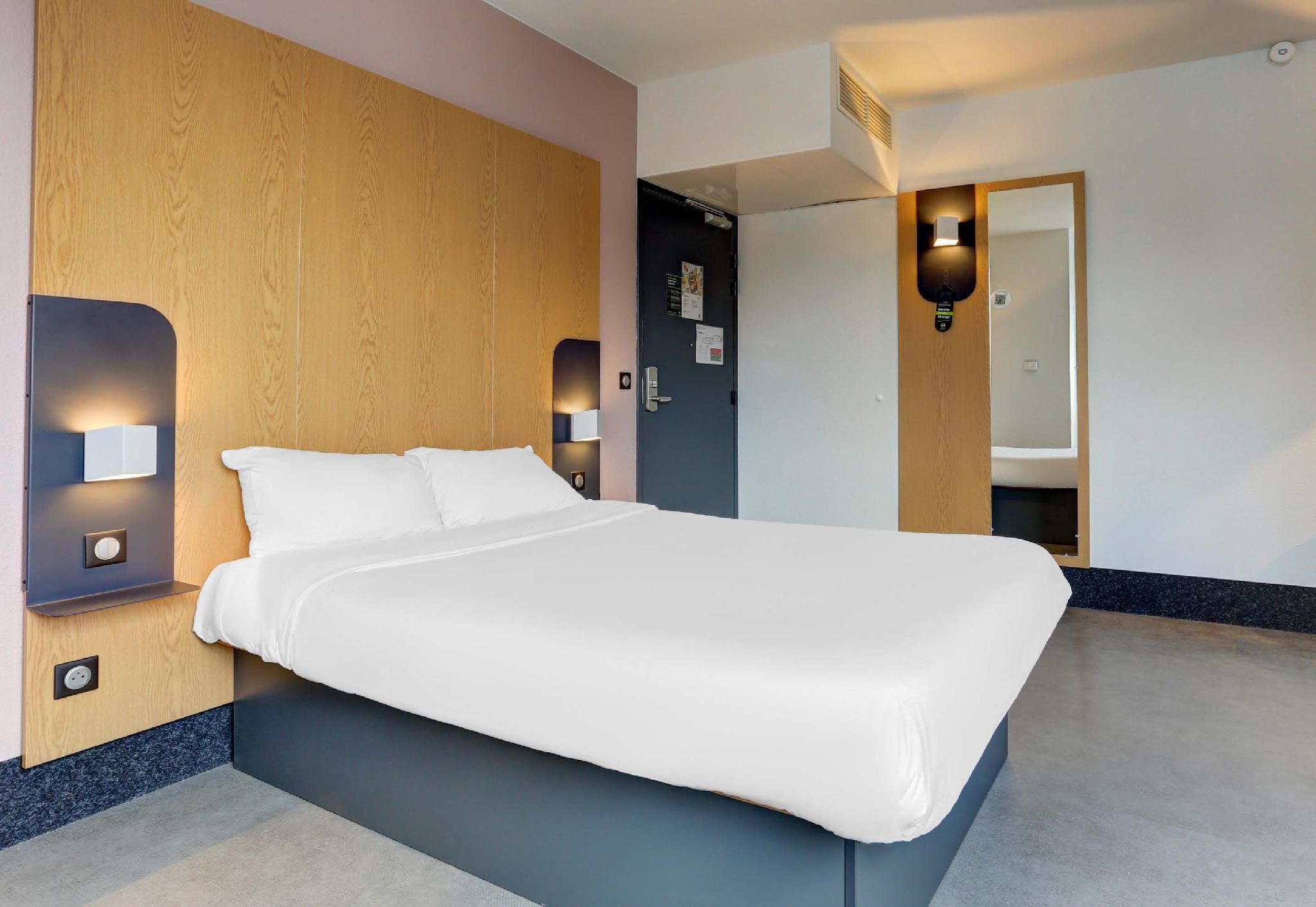 Double Room - Disability Access