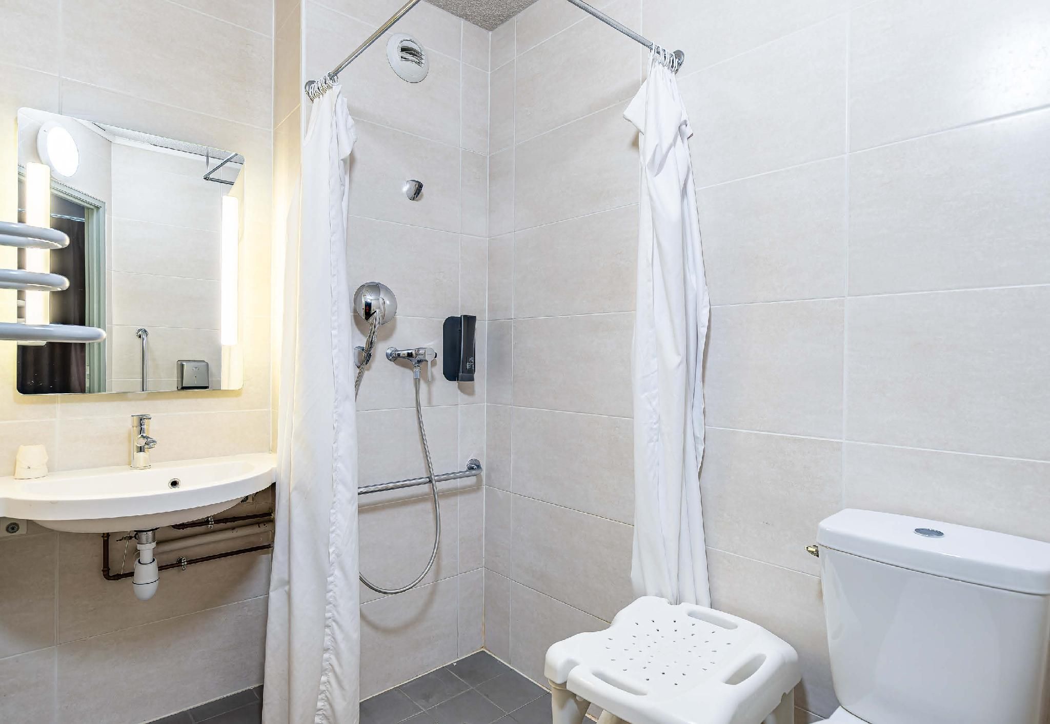 Double Room - Disability Access