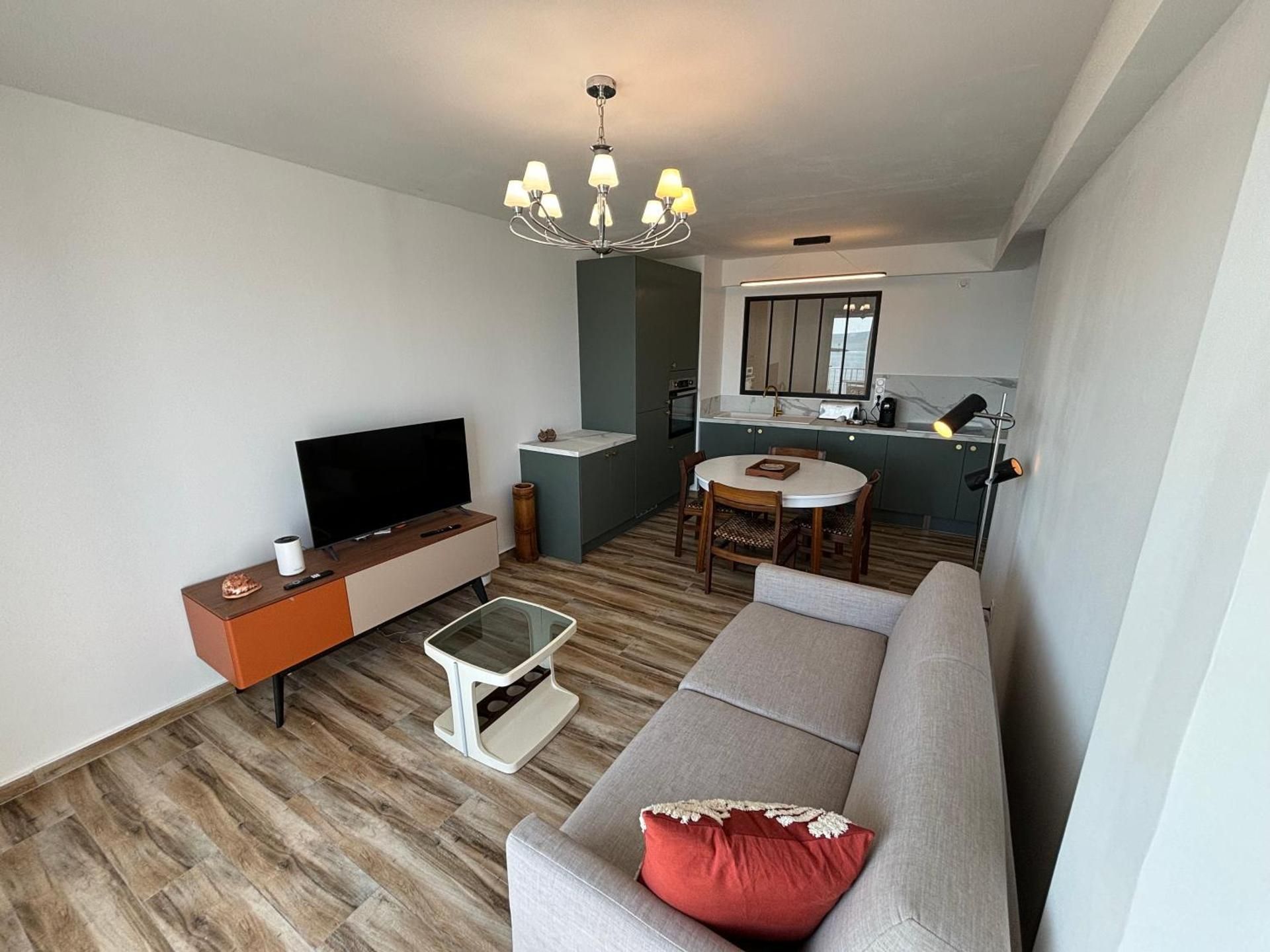 Two-Bedroom Apartment with Balcony and Sea View