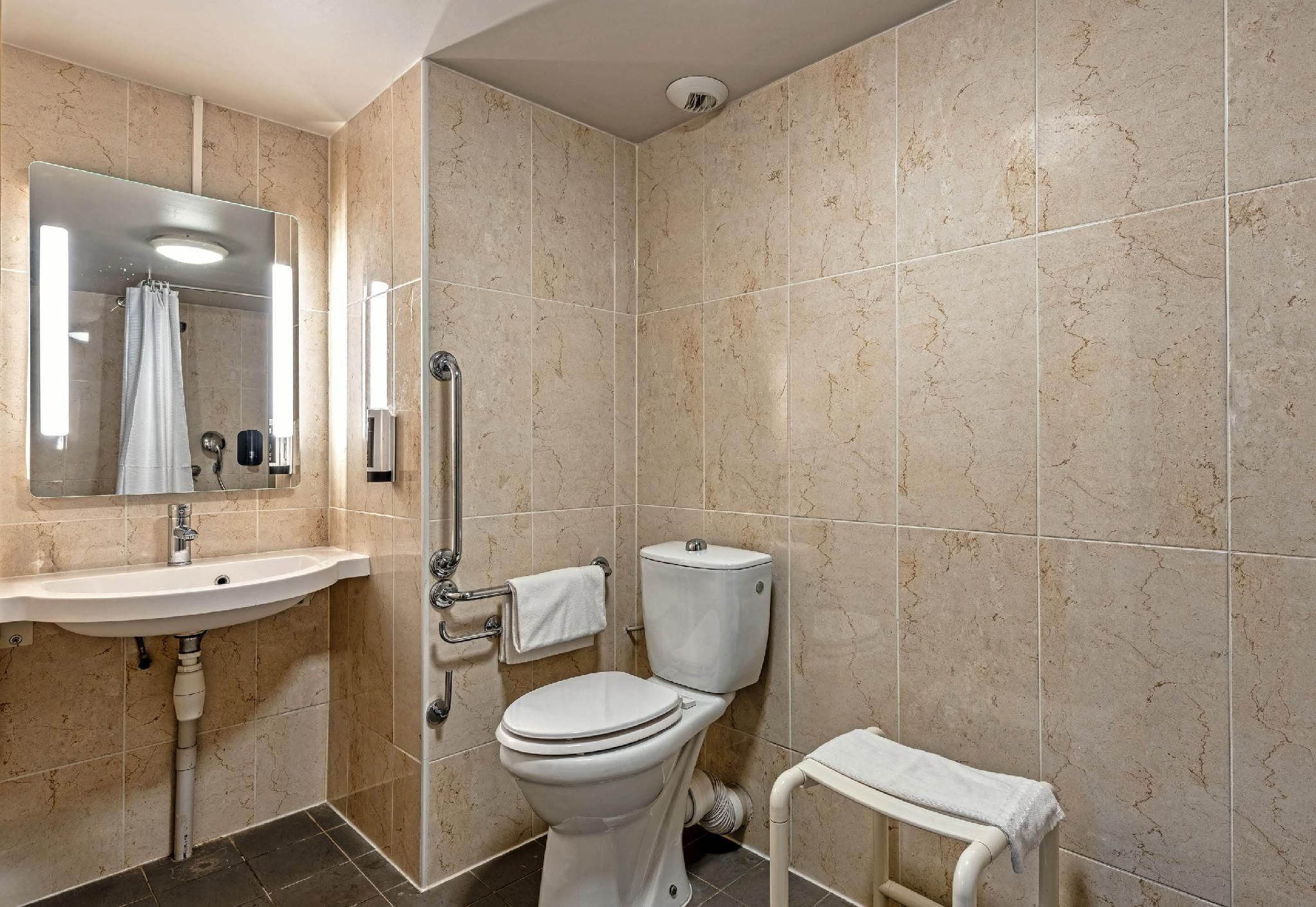Double Room - Disability Access