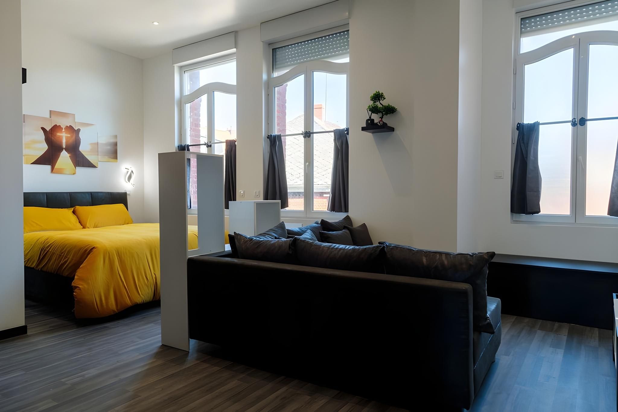 Deluxe Suite