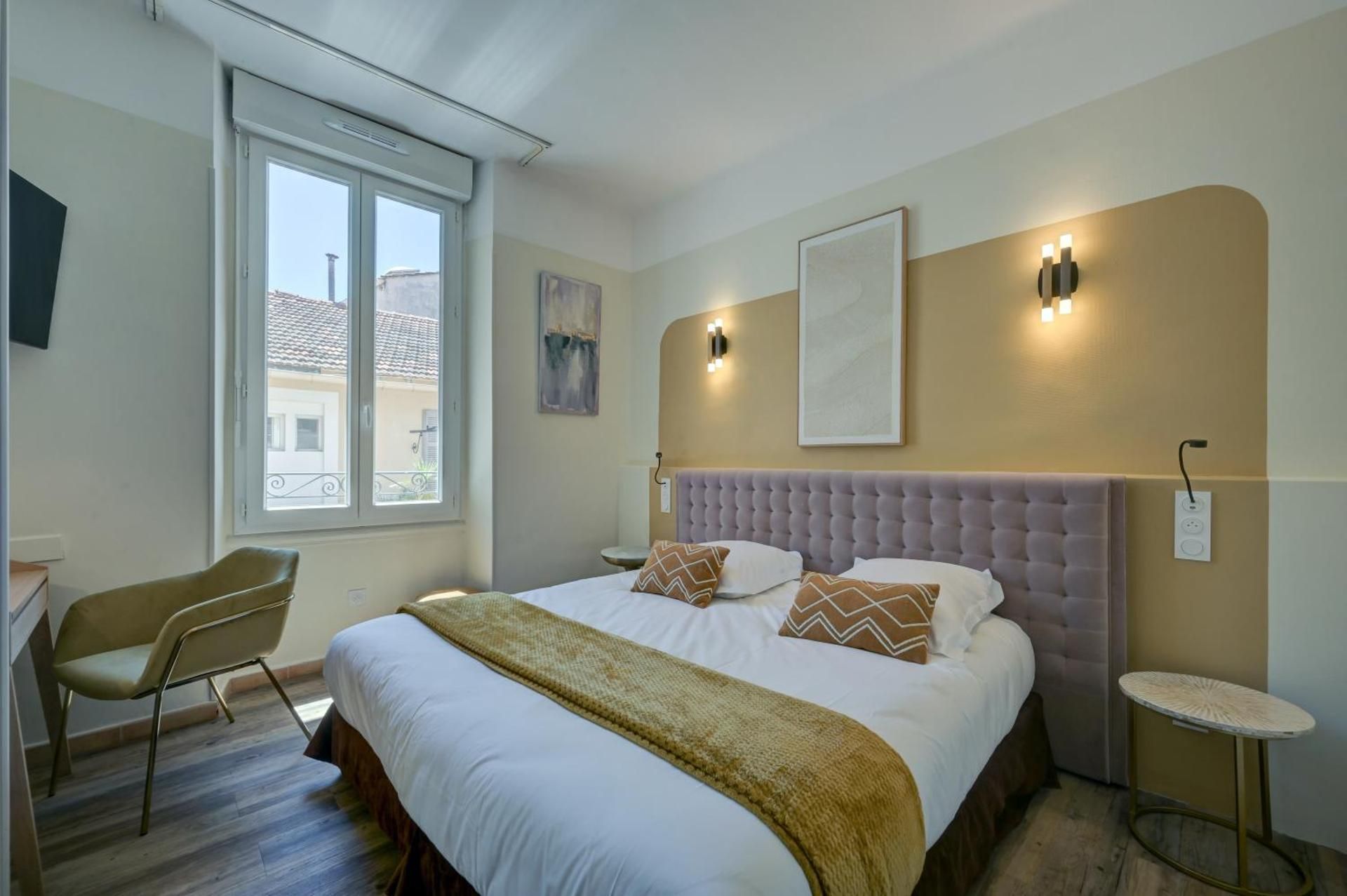 King Room