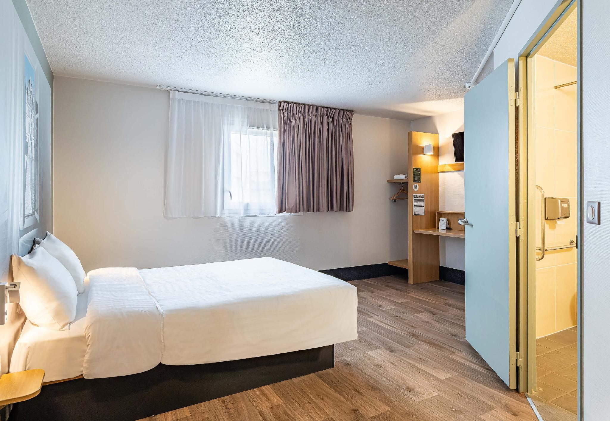 Double Room - Disability Access