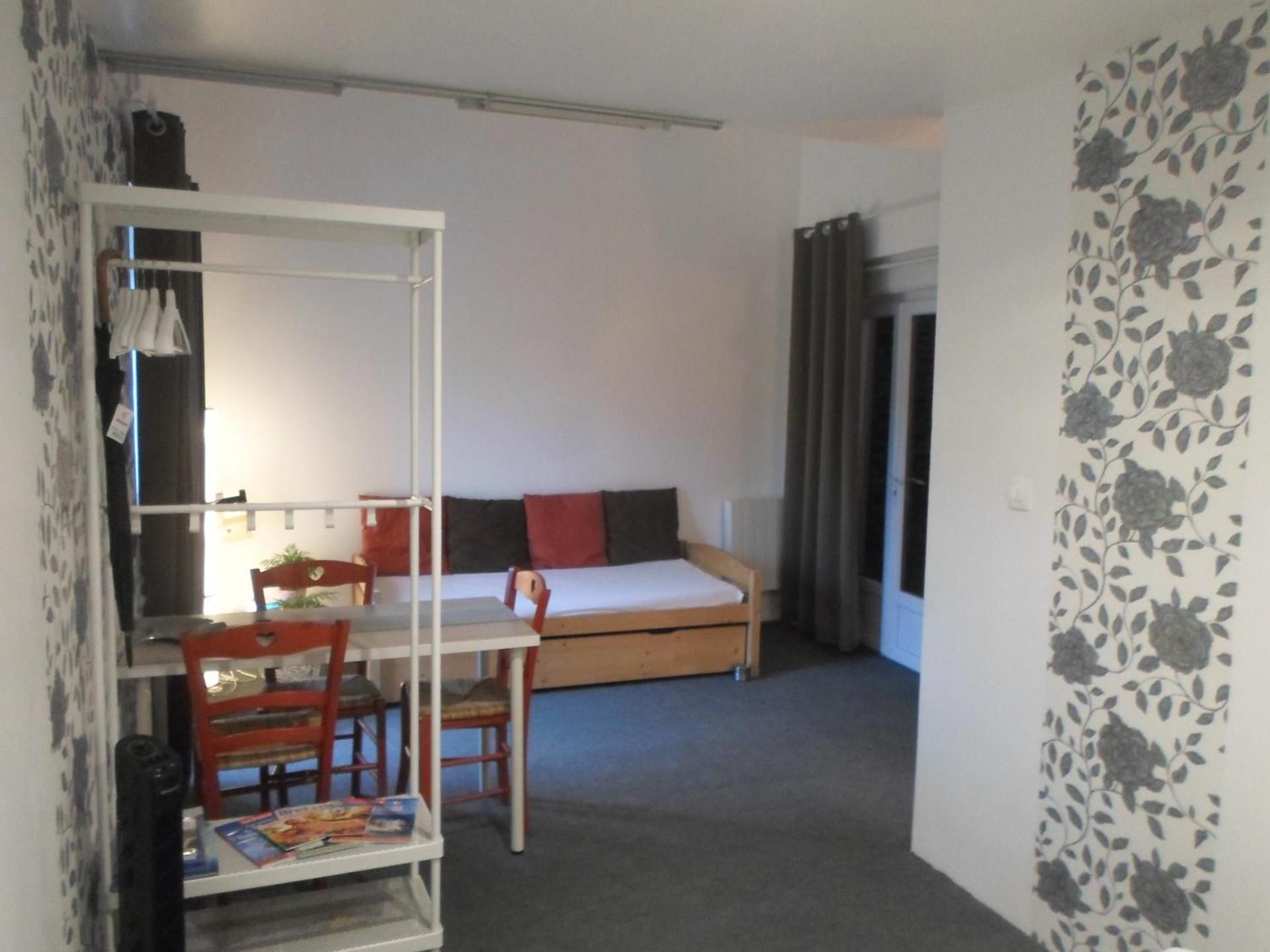 Studio with Terrace