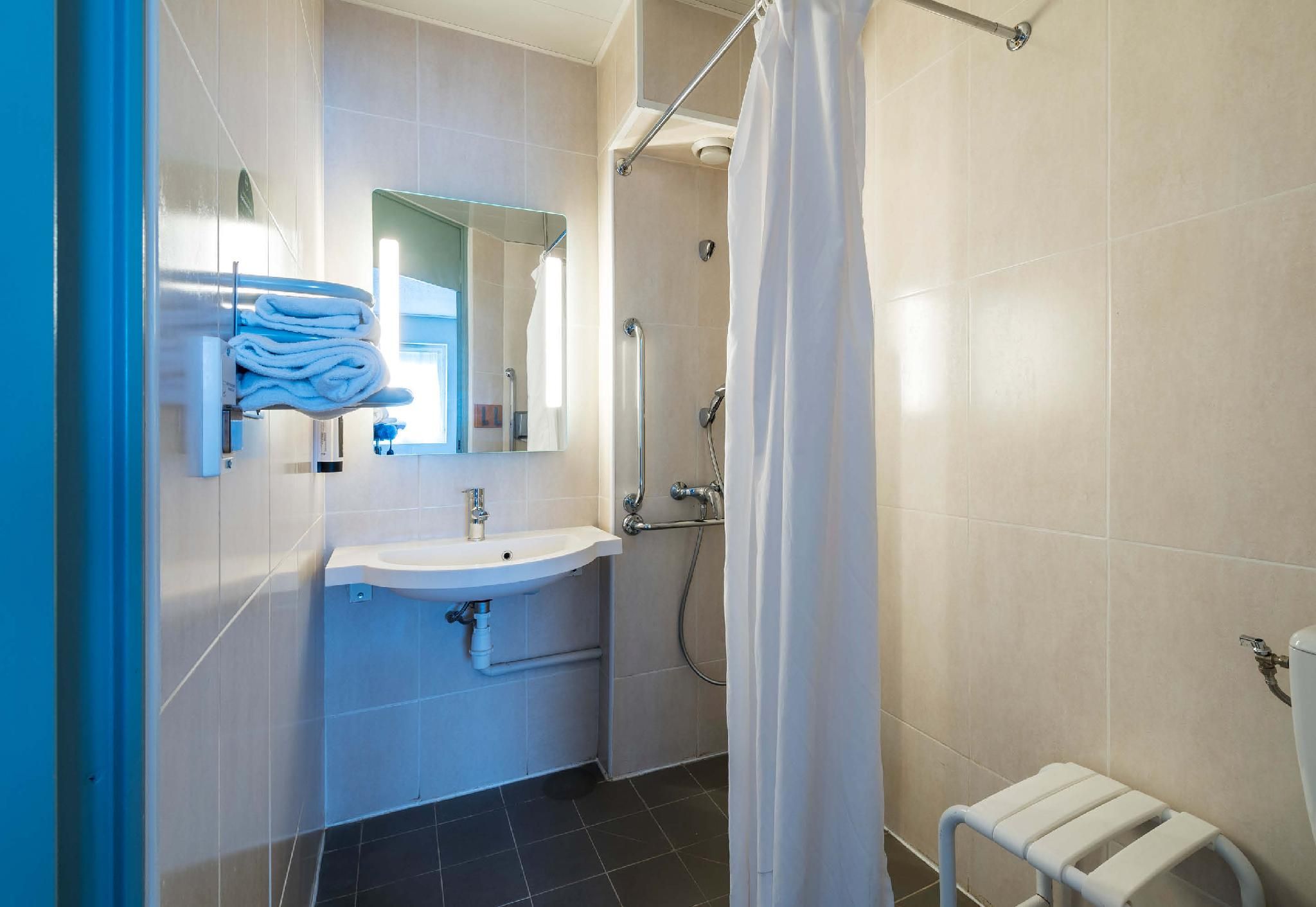 Double Room - Disability Access