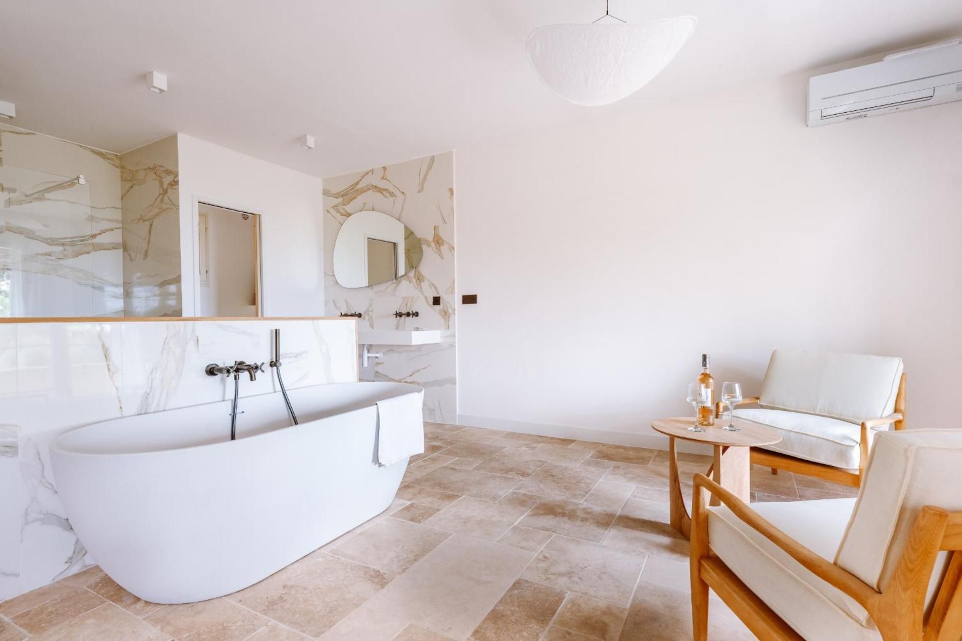 Deluxe Double or Twin Room with Balcony