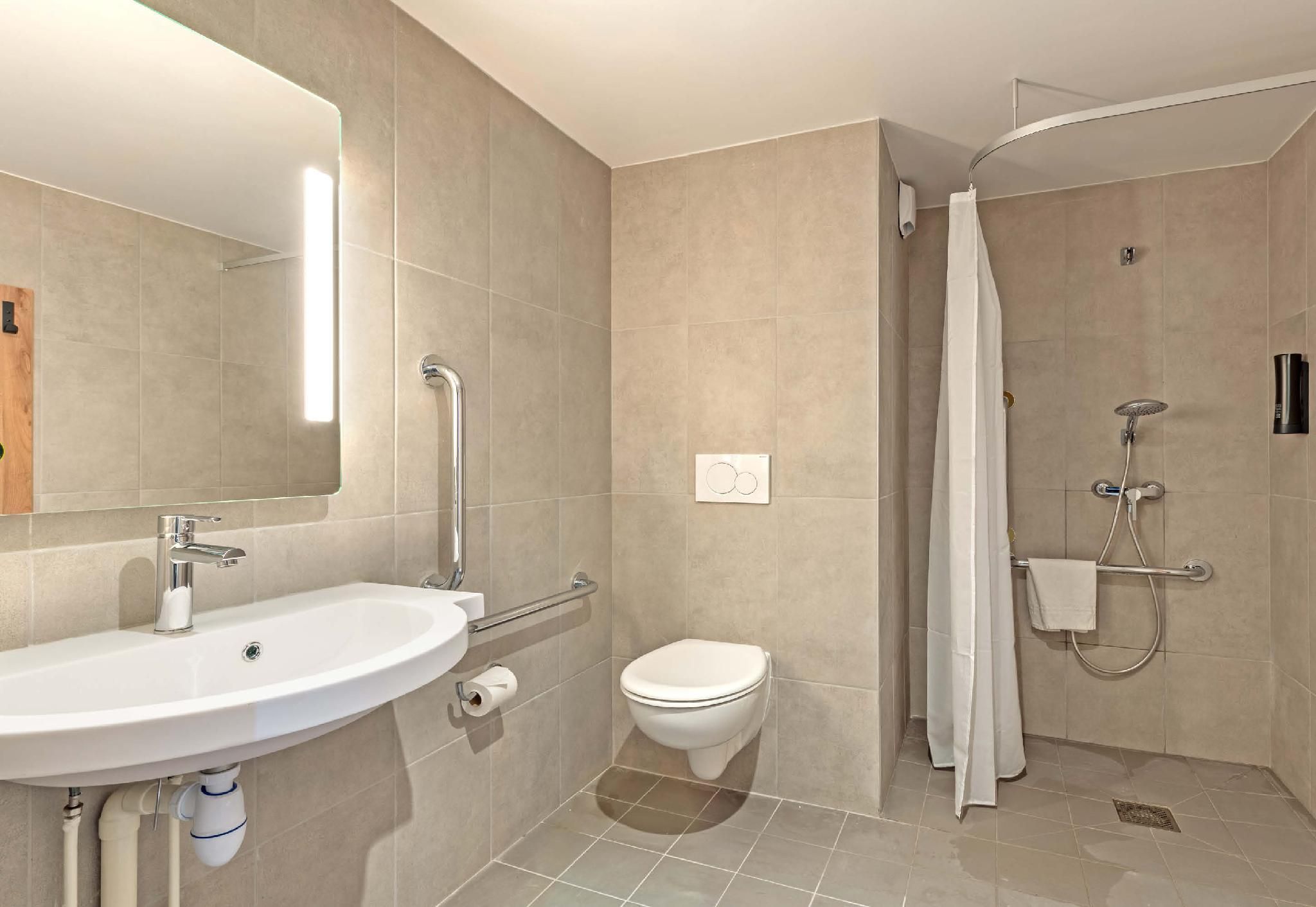 Double Room - Accessible