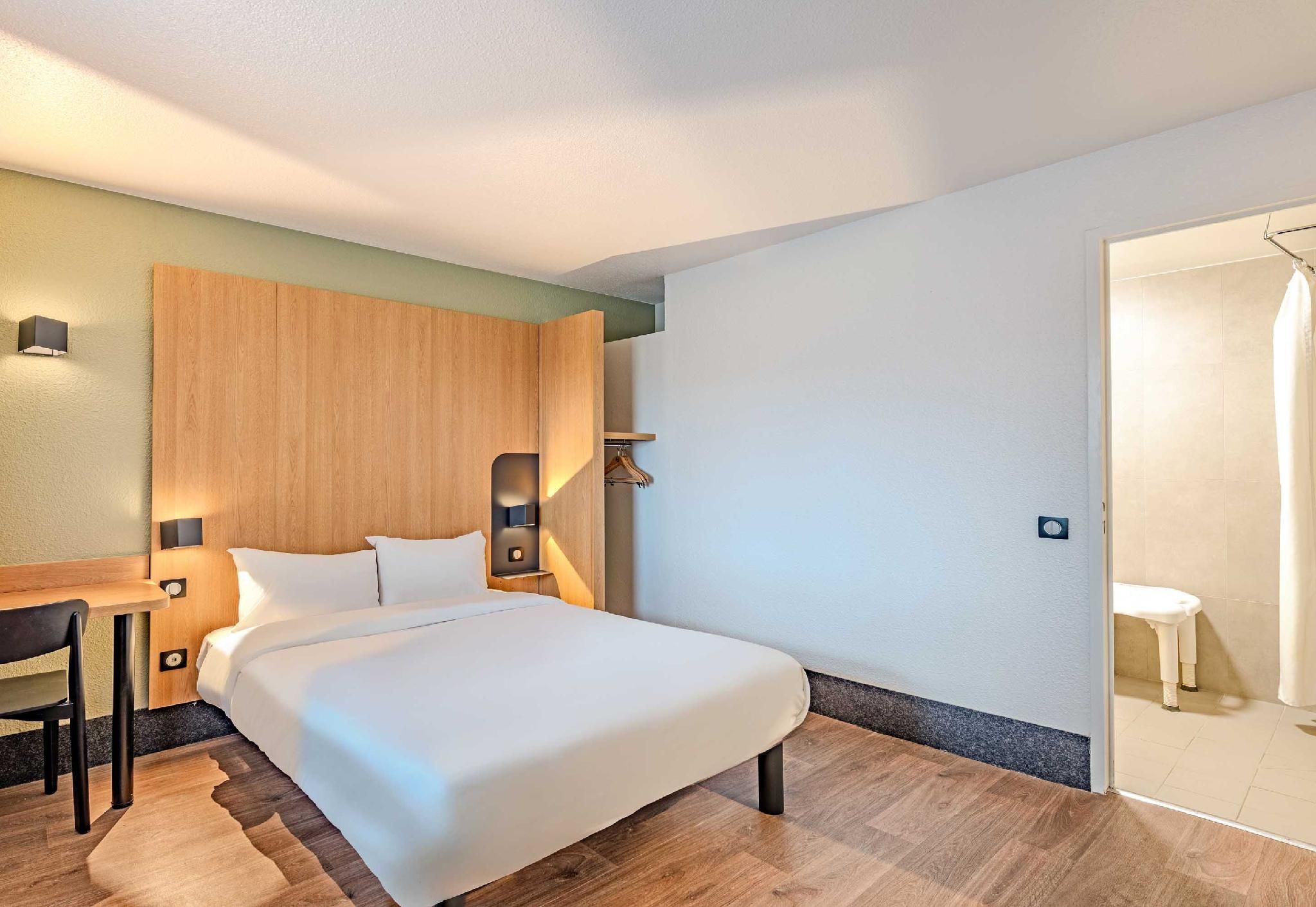 Double Room - Disability Access