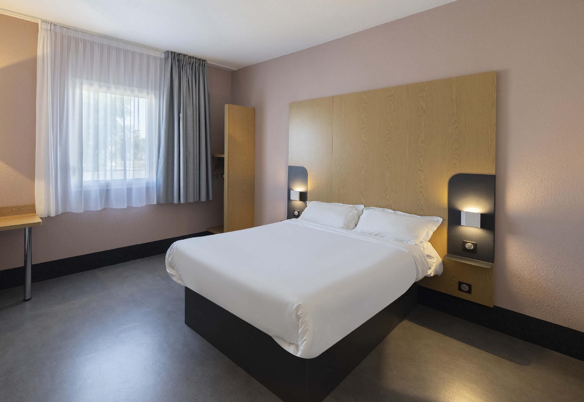 Double Room - Disability Access