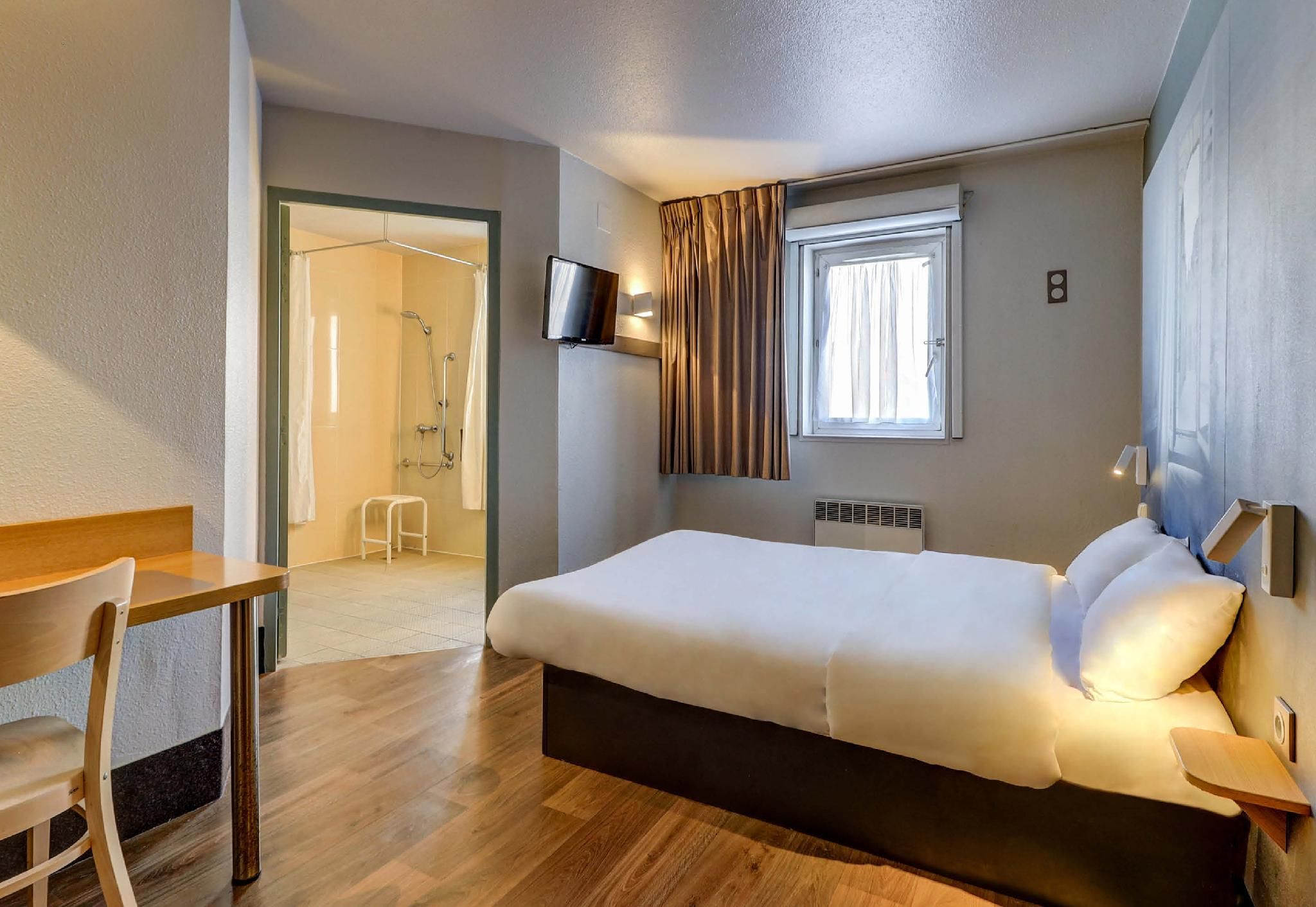 Double Room - Disability Access