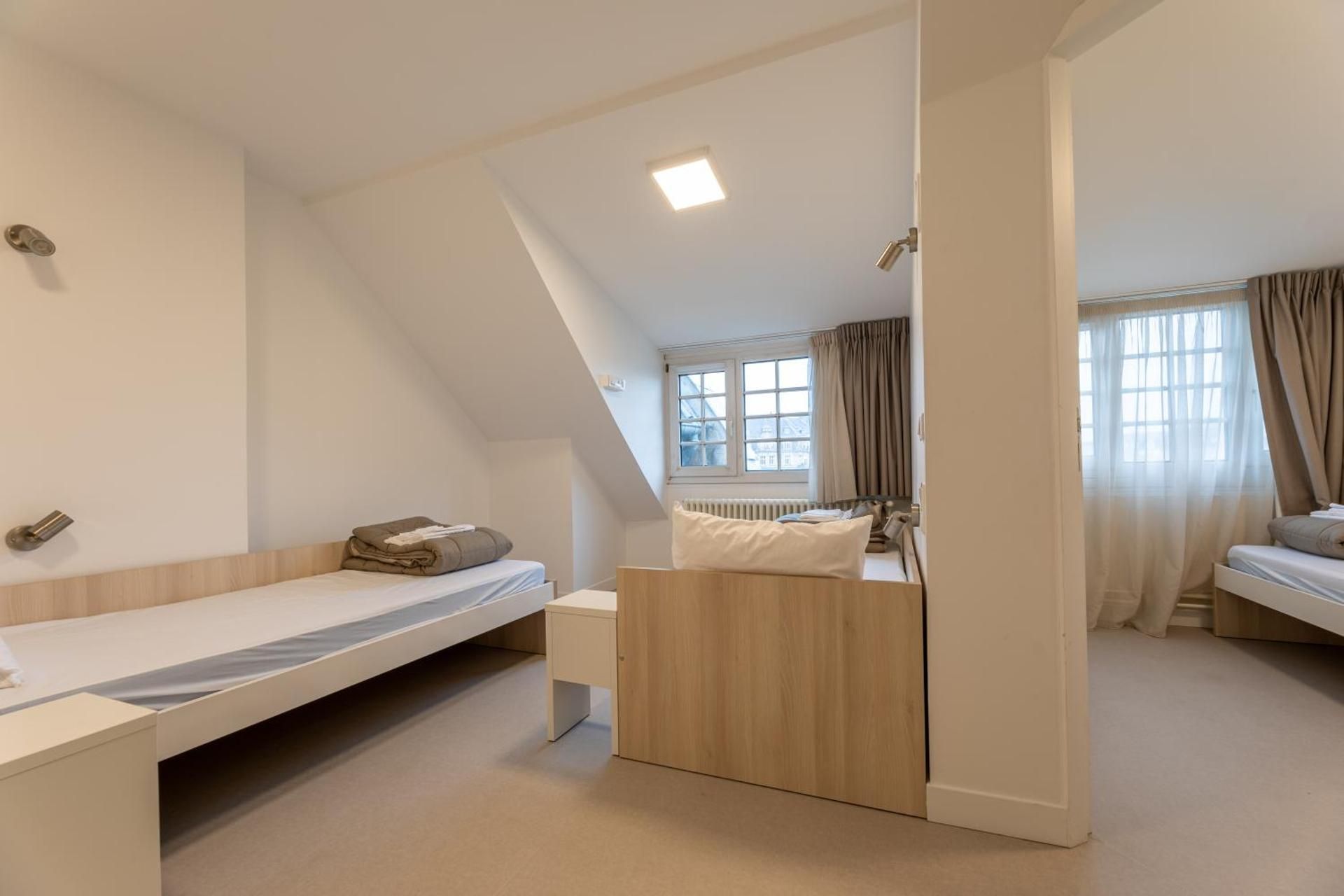 Bed in 4-Bed Mixed Dormitory Room