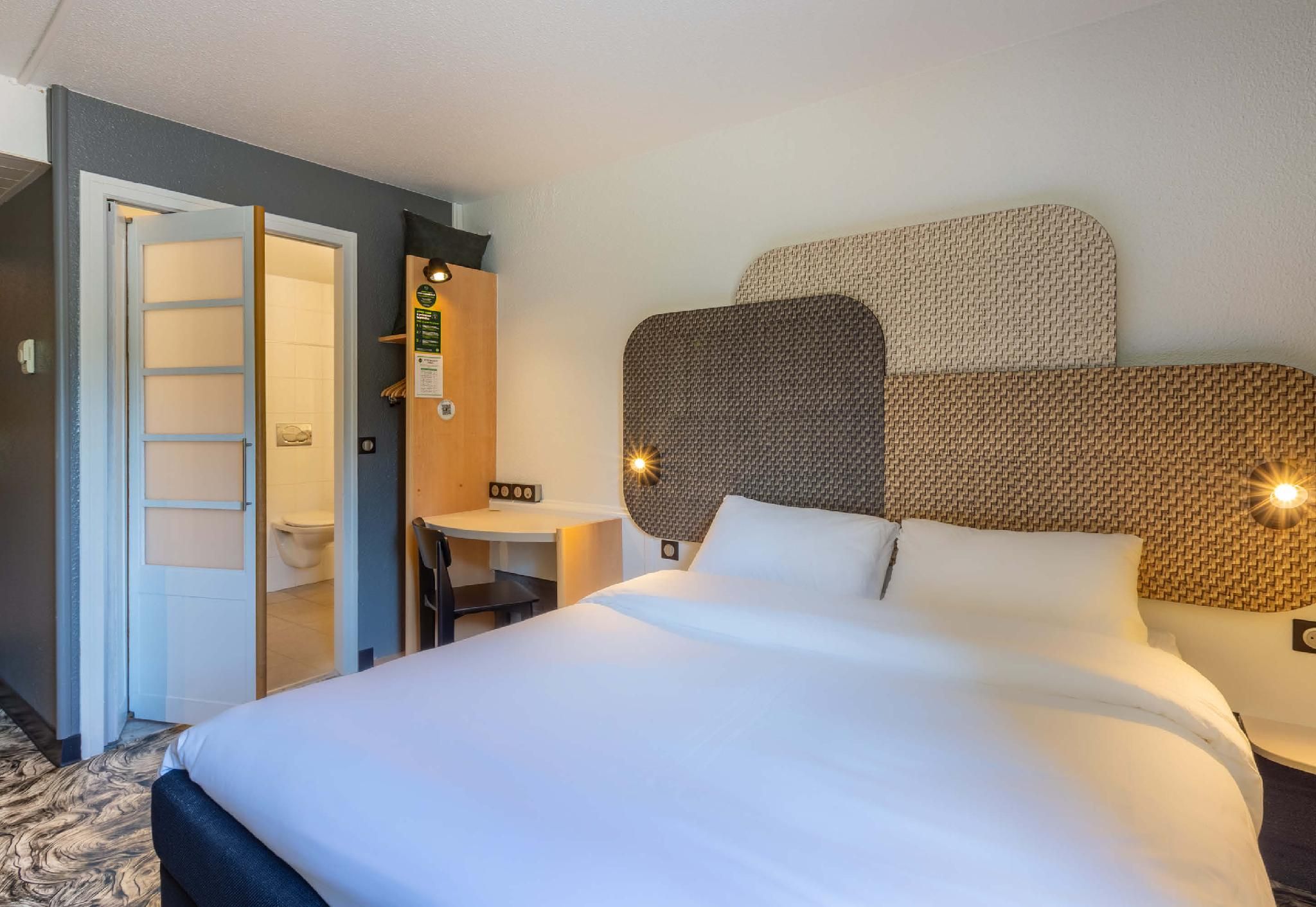 Double Room - Accessible