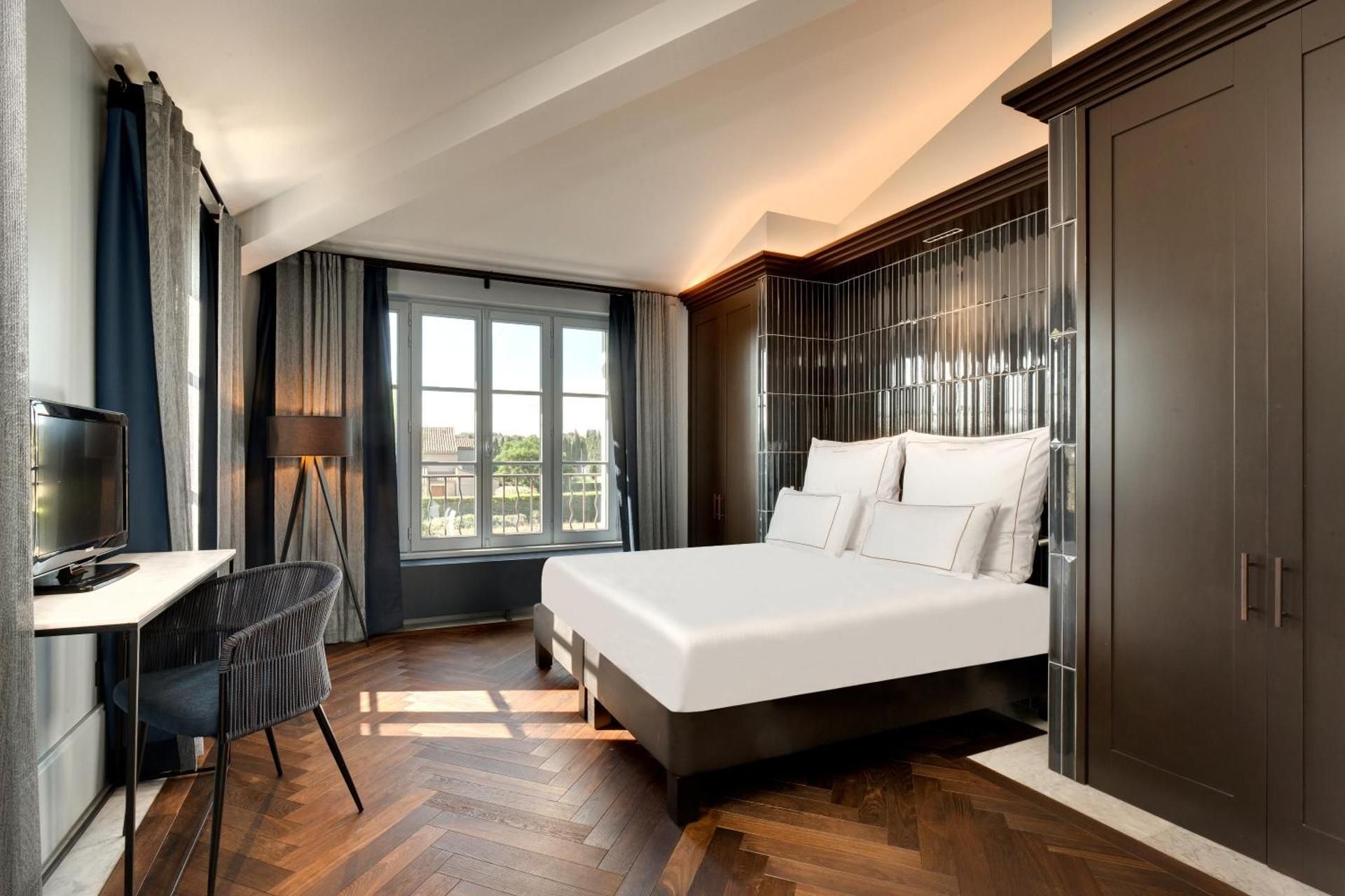 Large Double Room