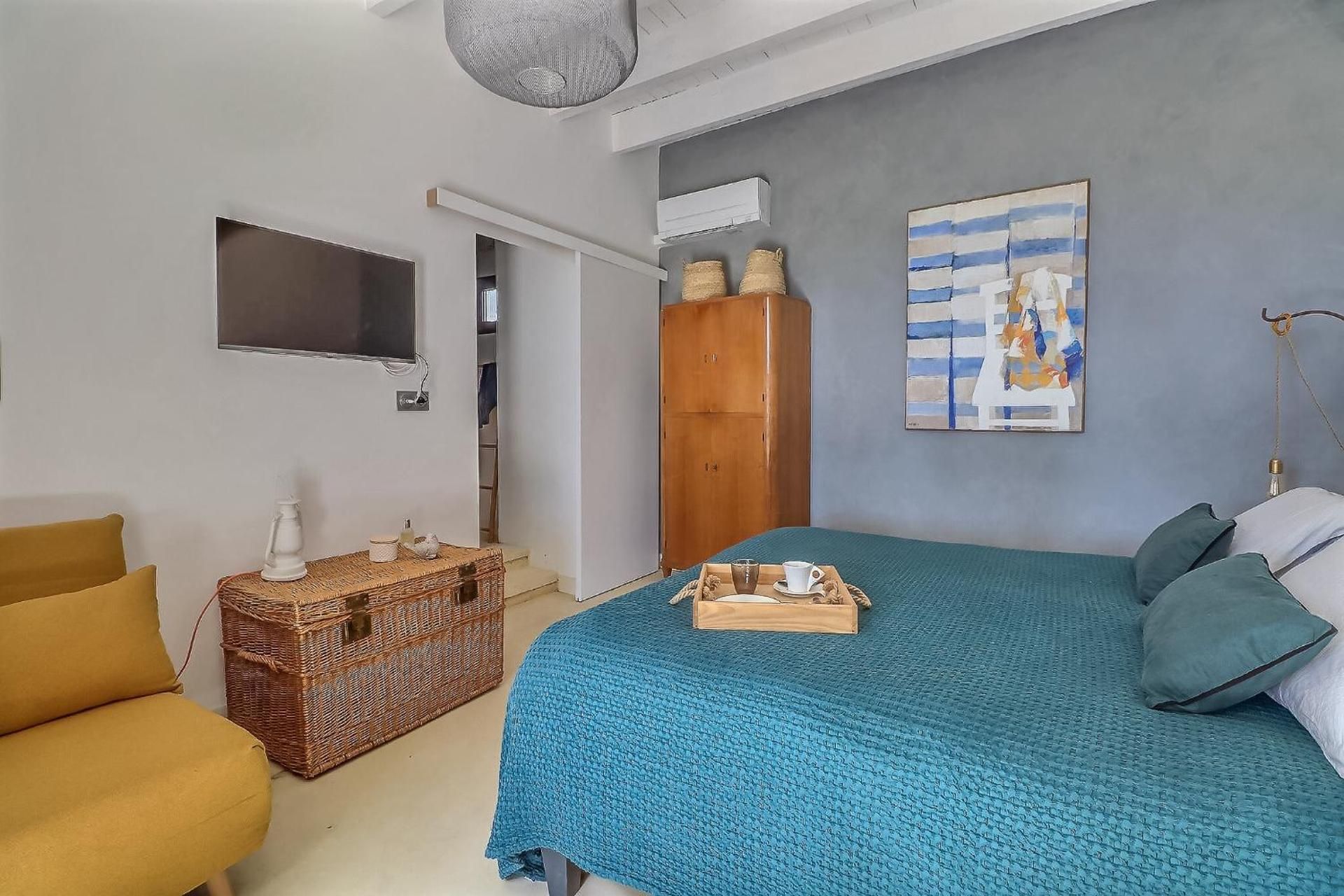 Double Room with Pool View