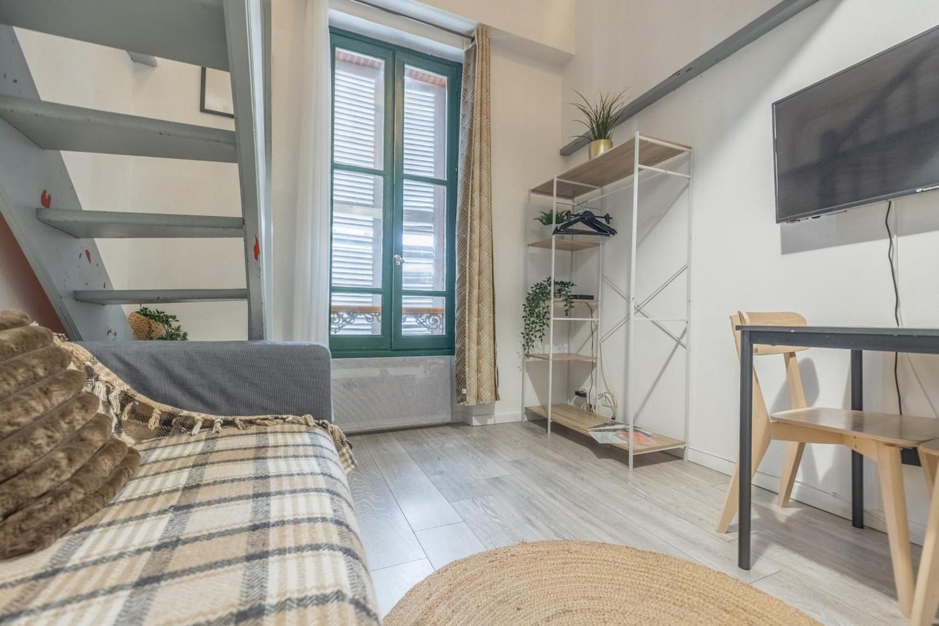 One-Bedroom Superior Apartment