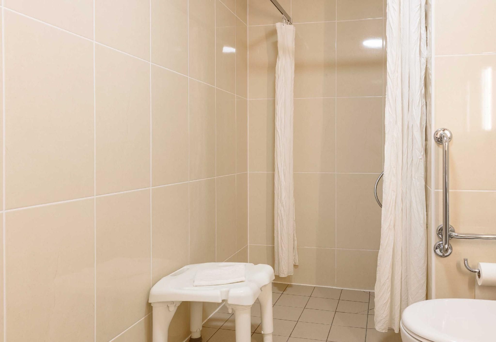 Double Room - Disability Access