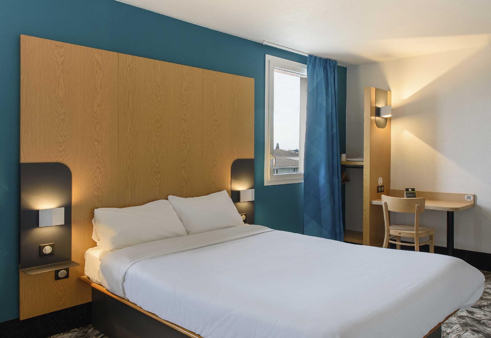 Double Room - Non-Smoking