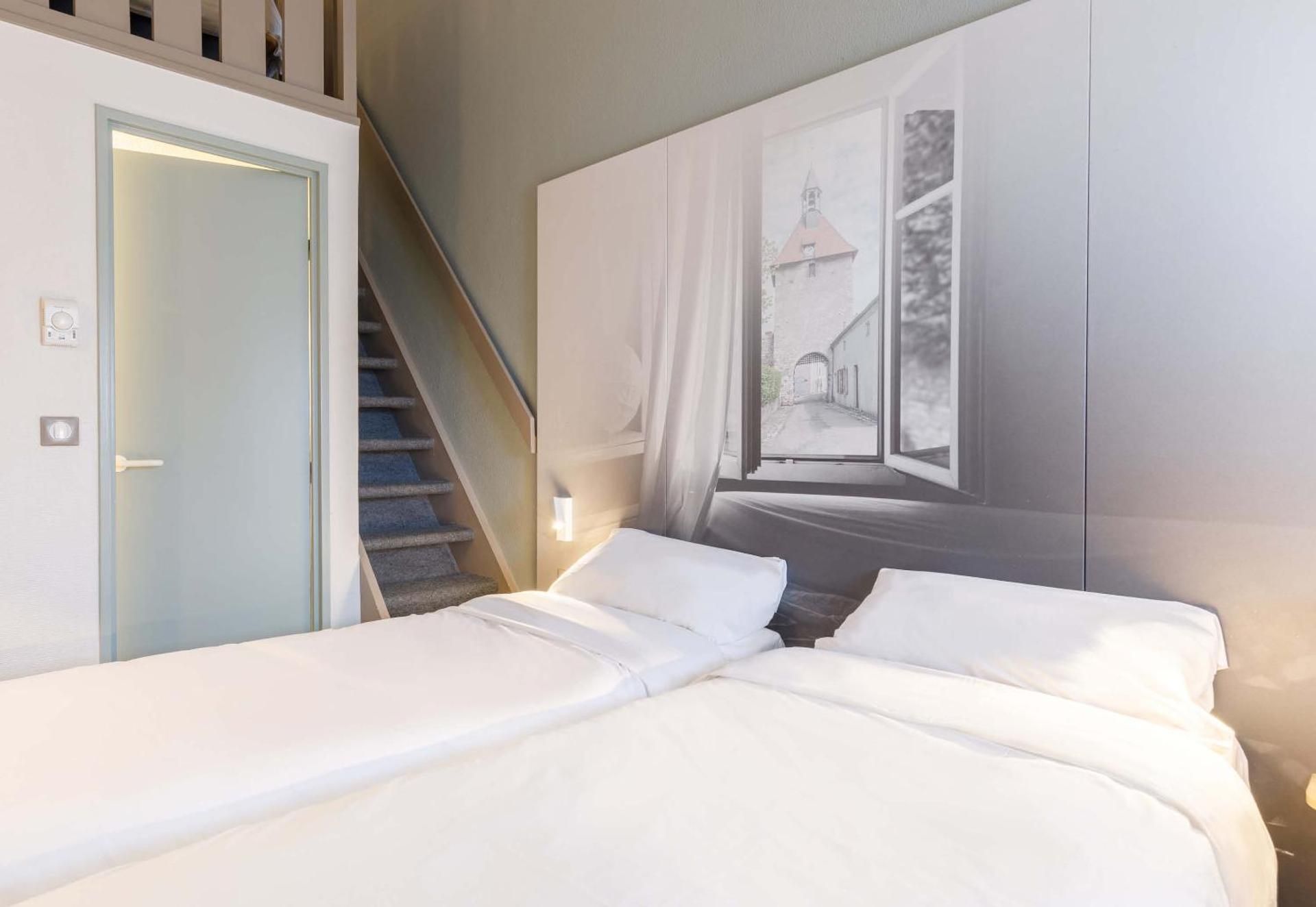 Classic Quadruple Room