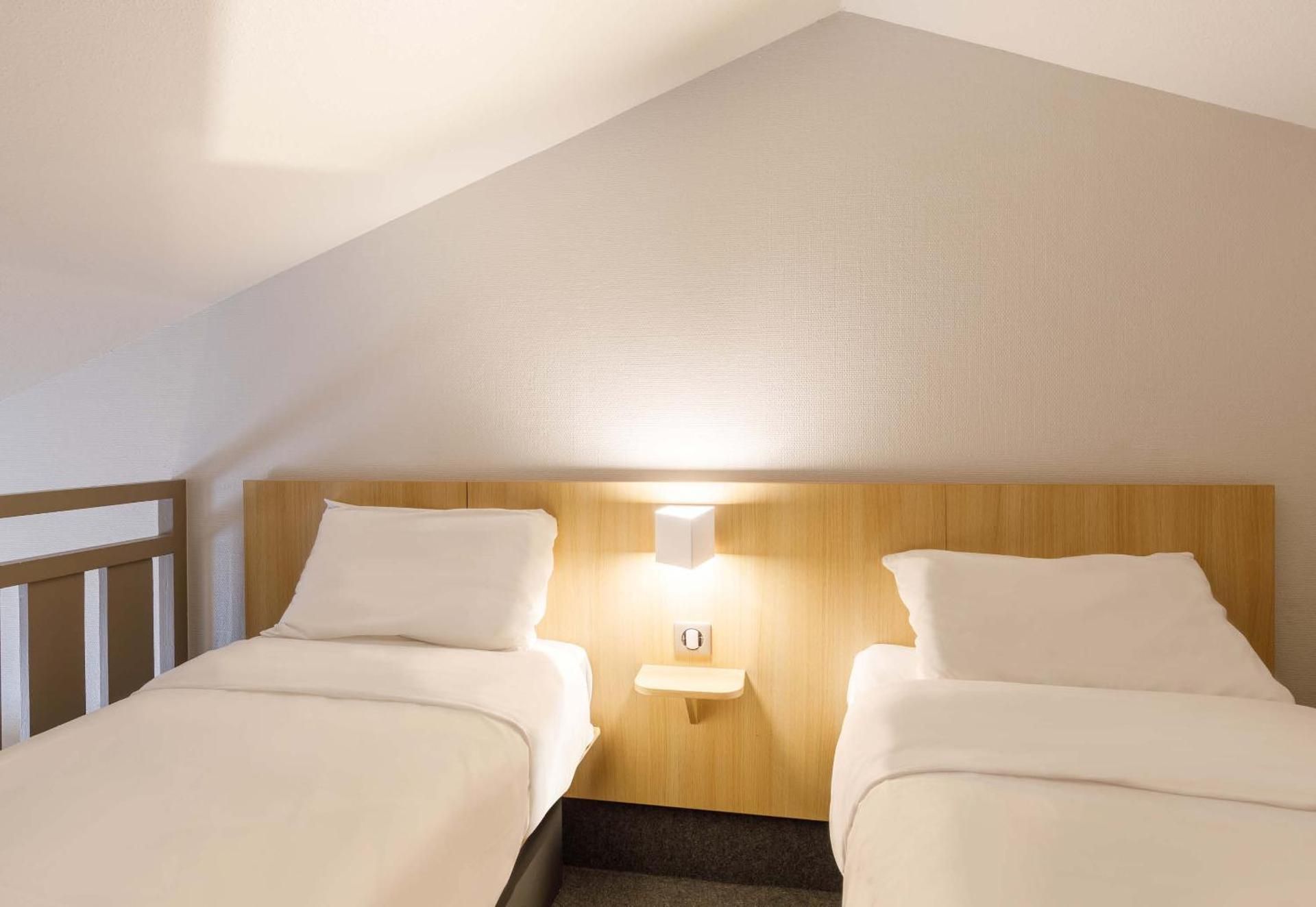 Classic Quadruple Room