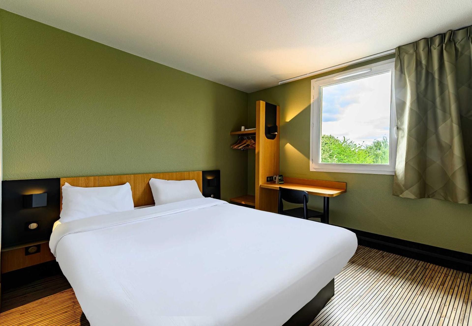 Classic Double Room