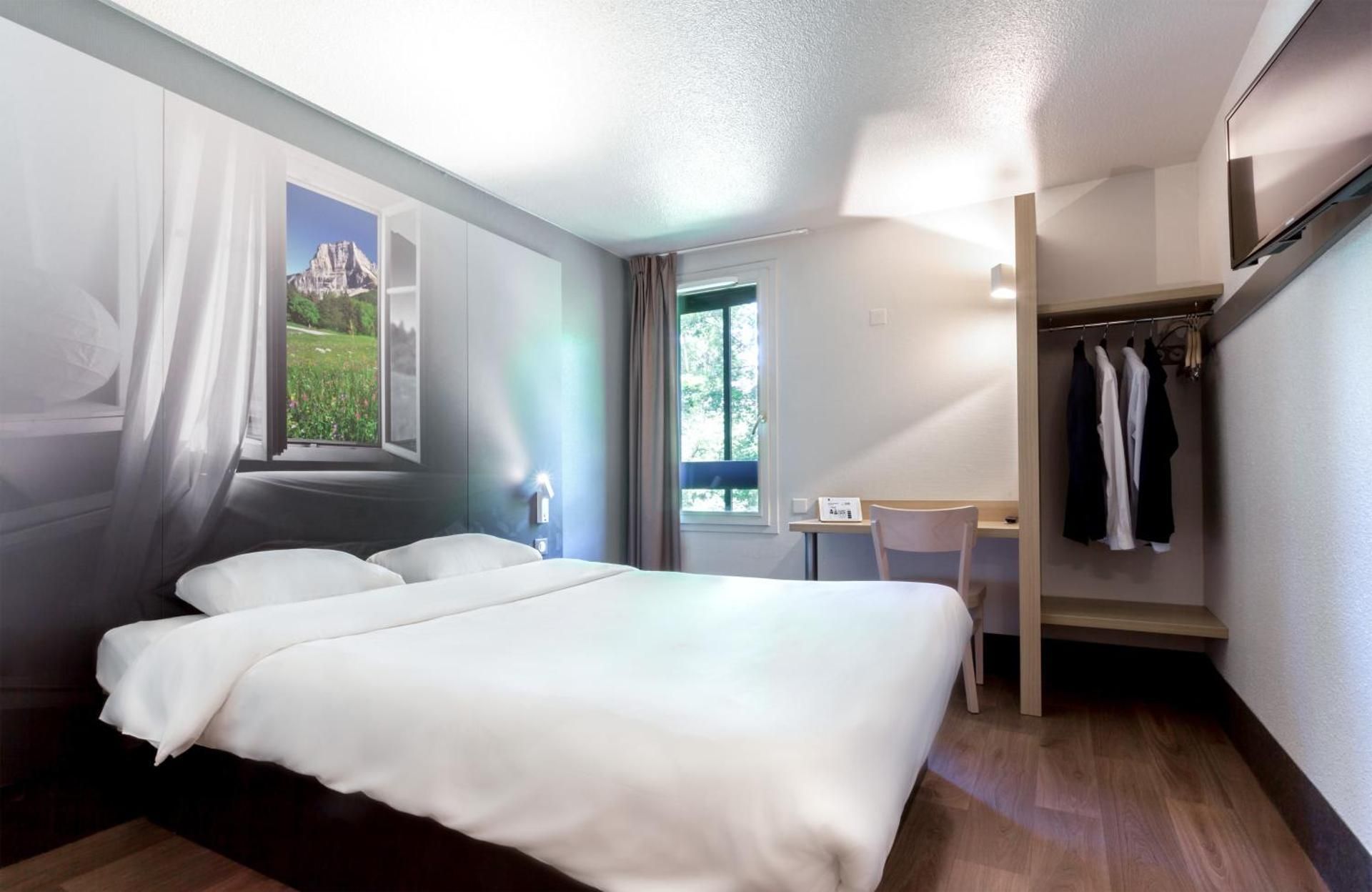 Double Room - Non-Smoking