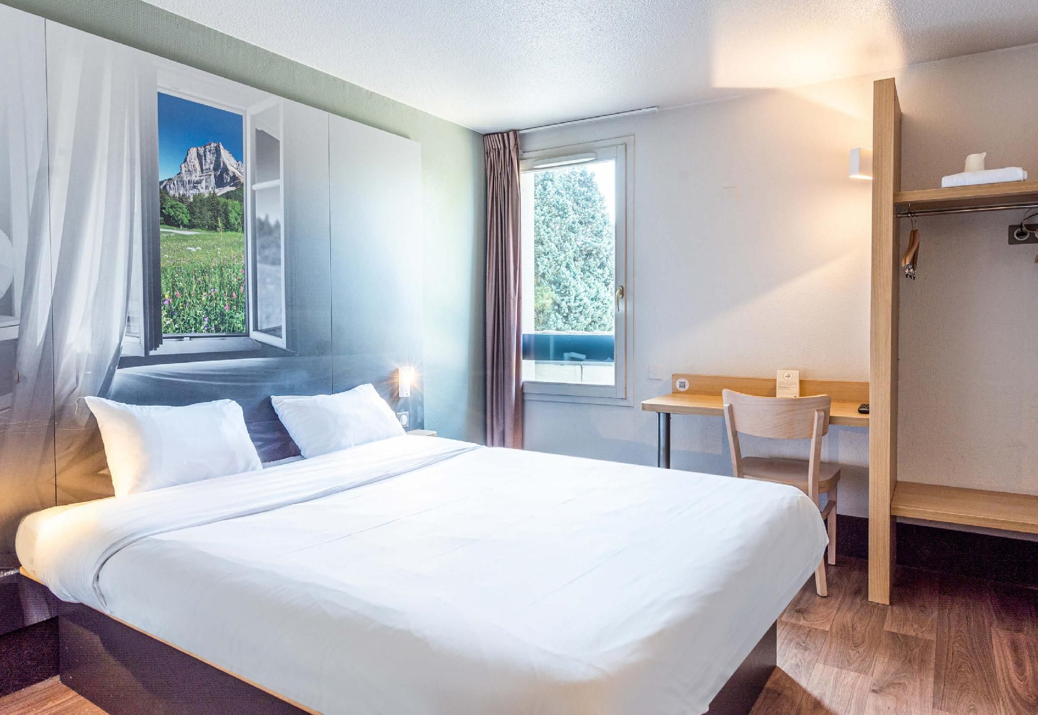 Double Room - Non-Smoking