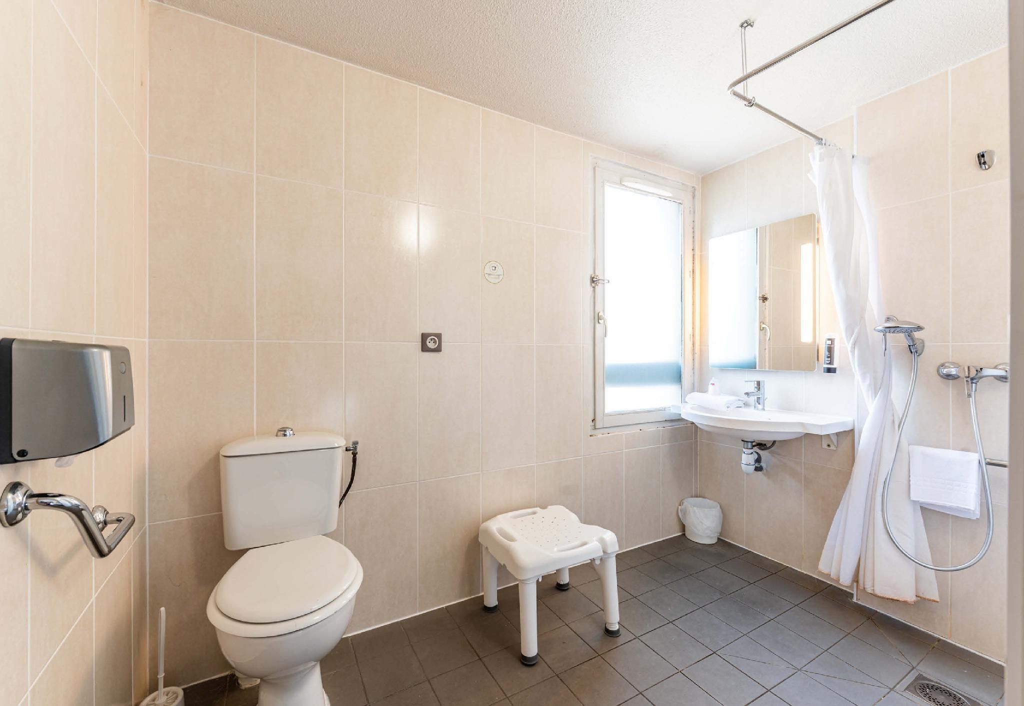 Double Room - Disability Access