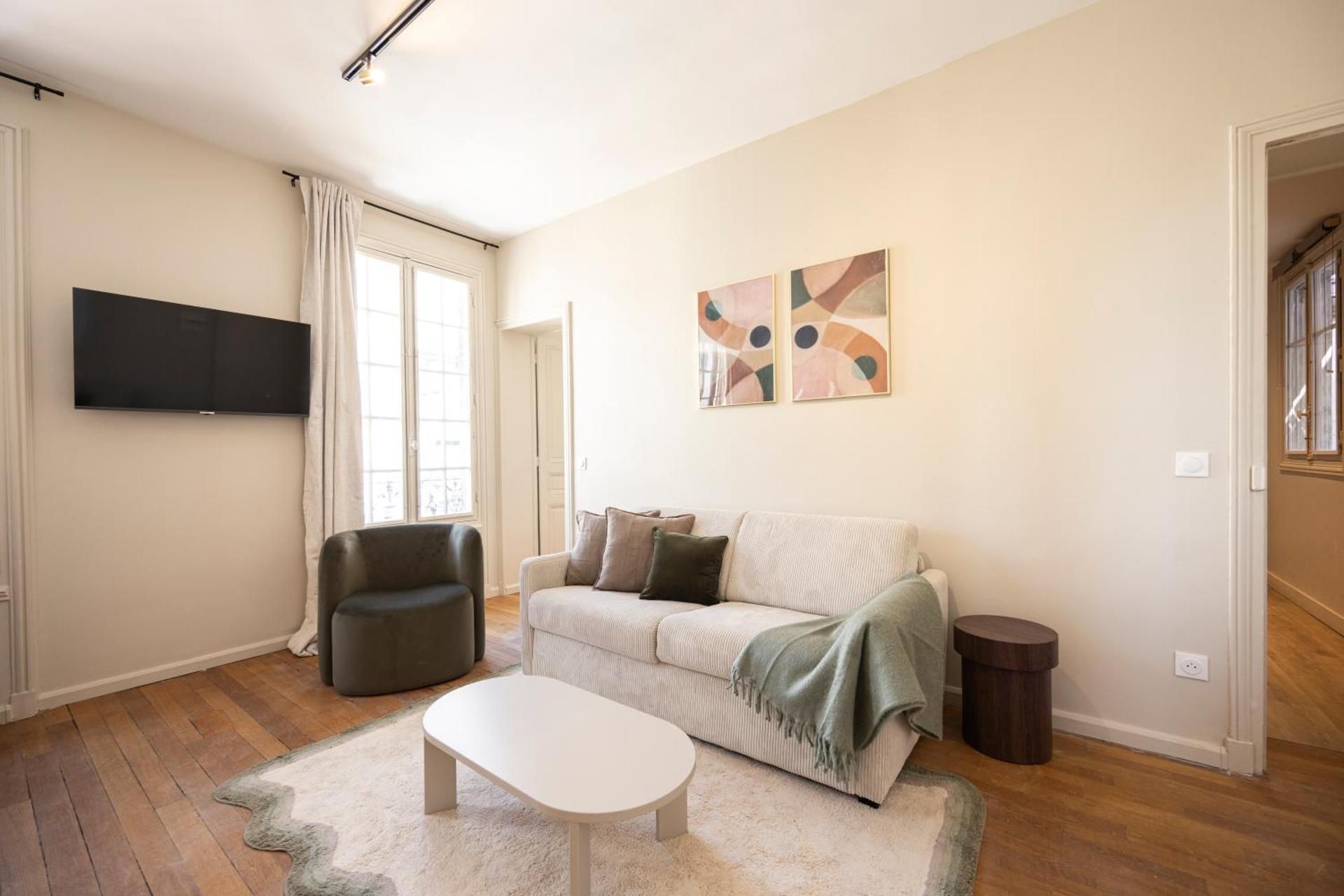 One-Bedroom Superior Apartment