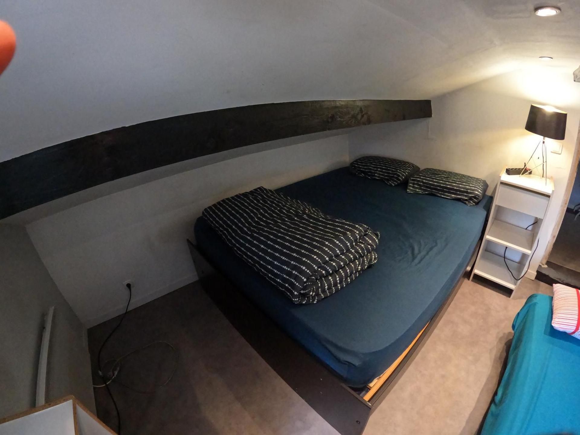 Economy Quadruple Room with Shared Bathroom