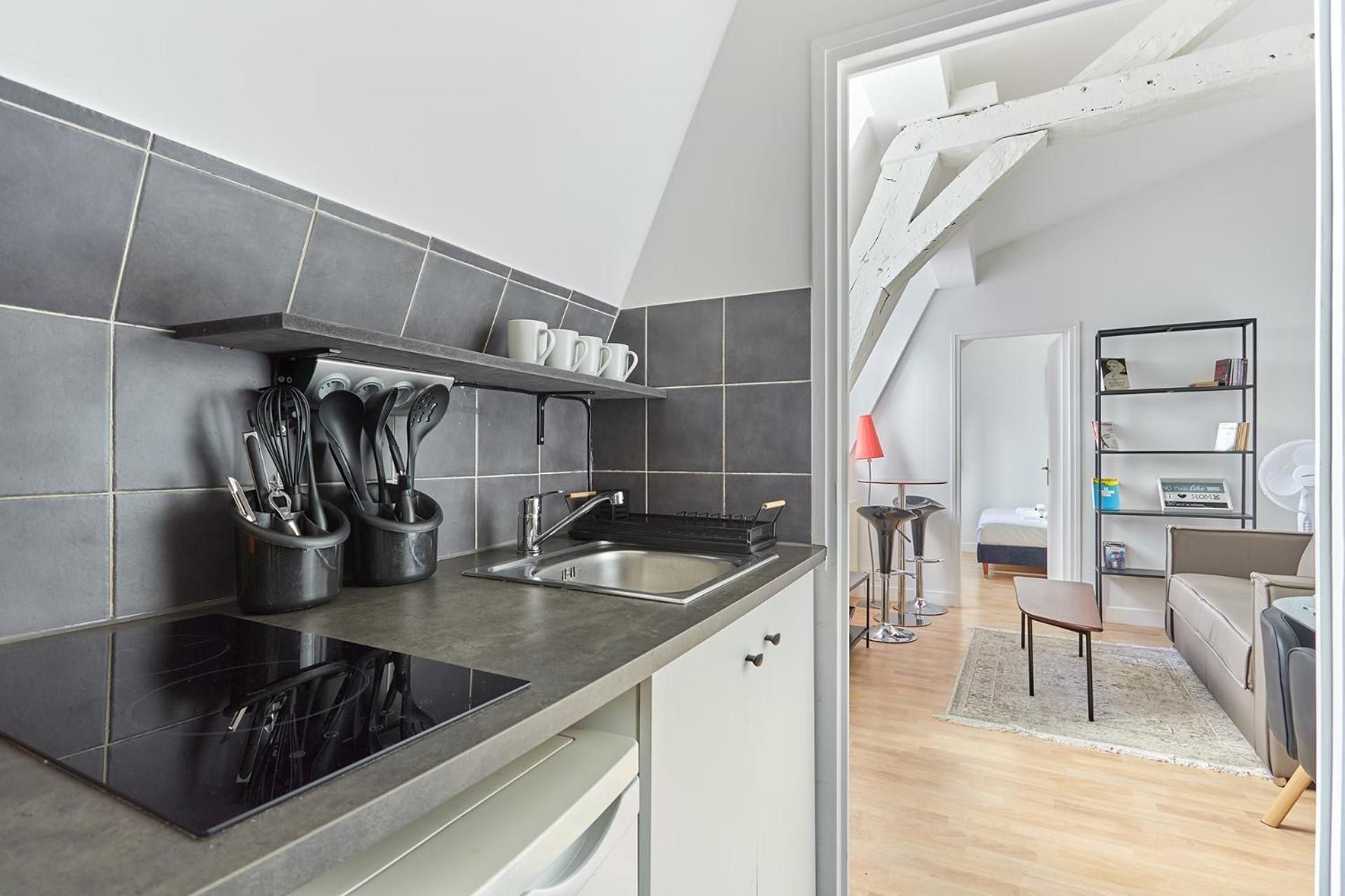 One-Bedroom Apartment