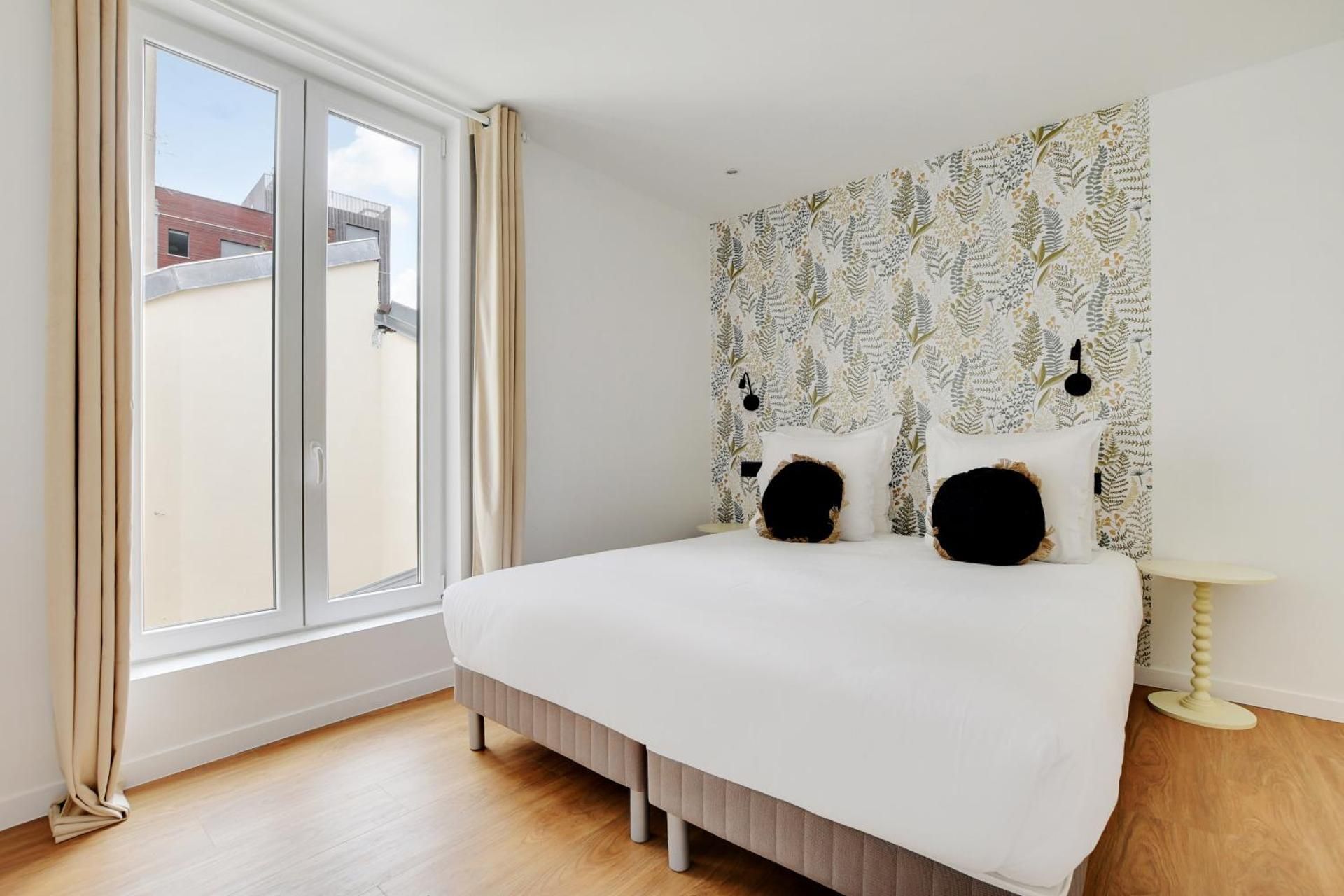 One-Bedroom Apartment - Non-Smoking