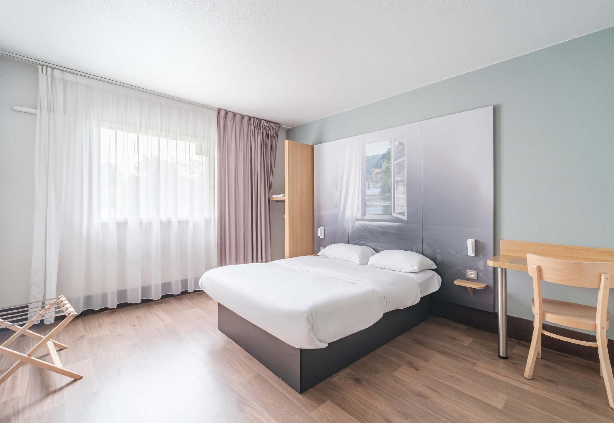 B&B HOTEL Besancon Chateaufarine Double Room - Disability Access