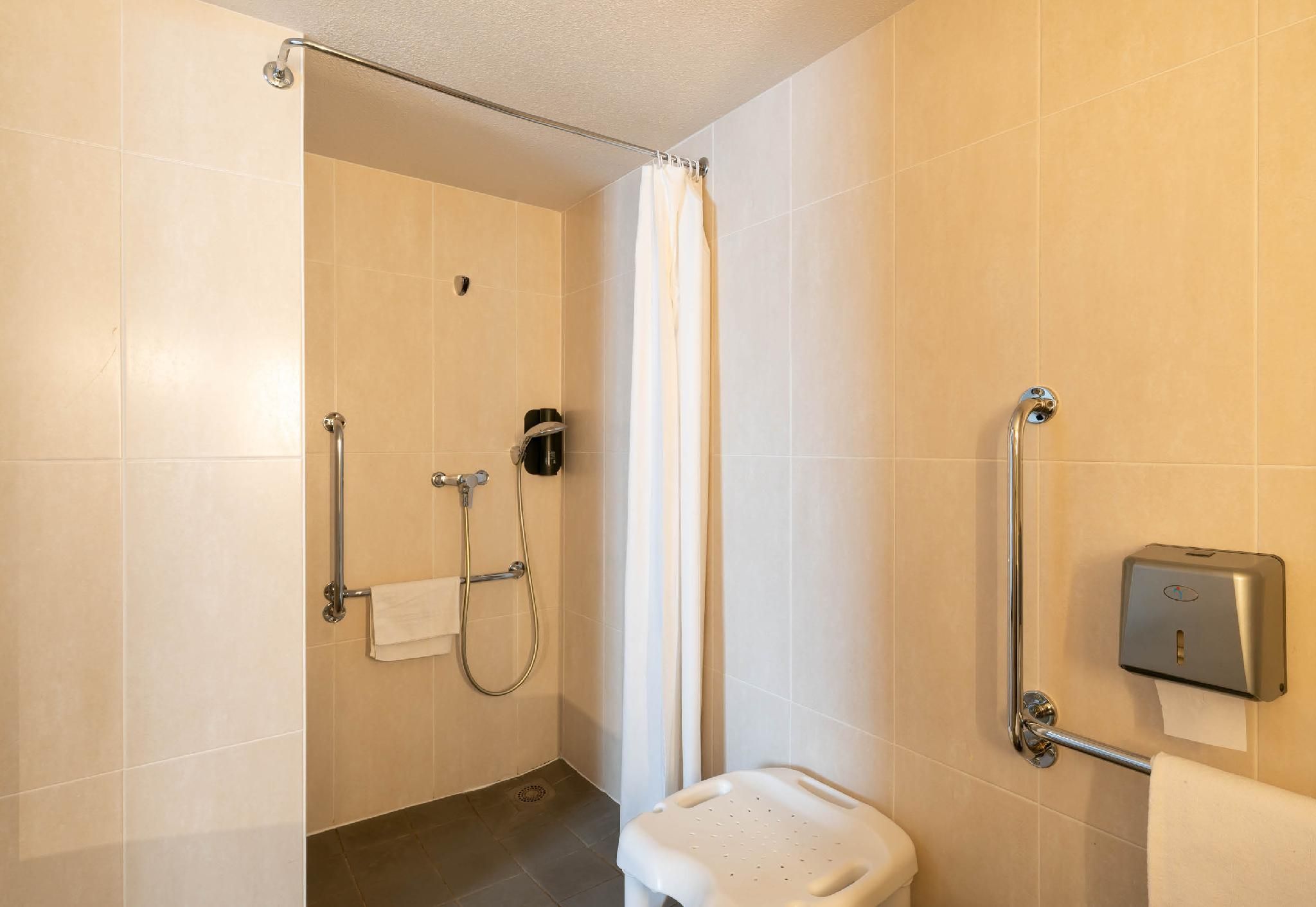 Double Room - Disability Access