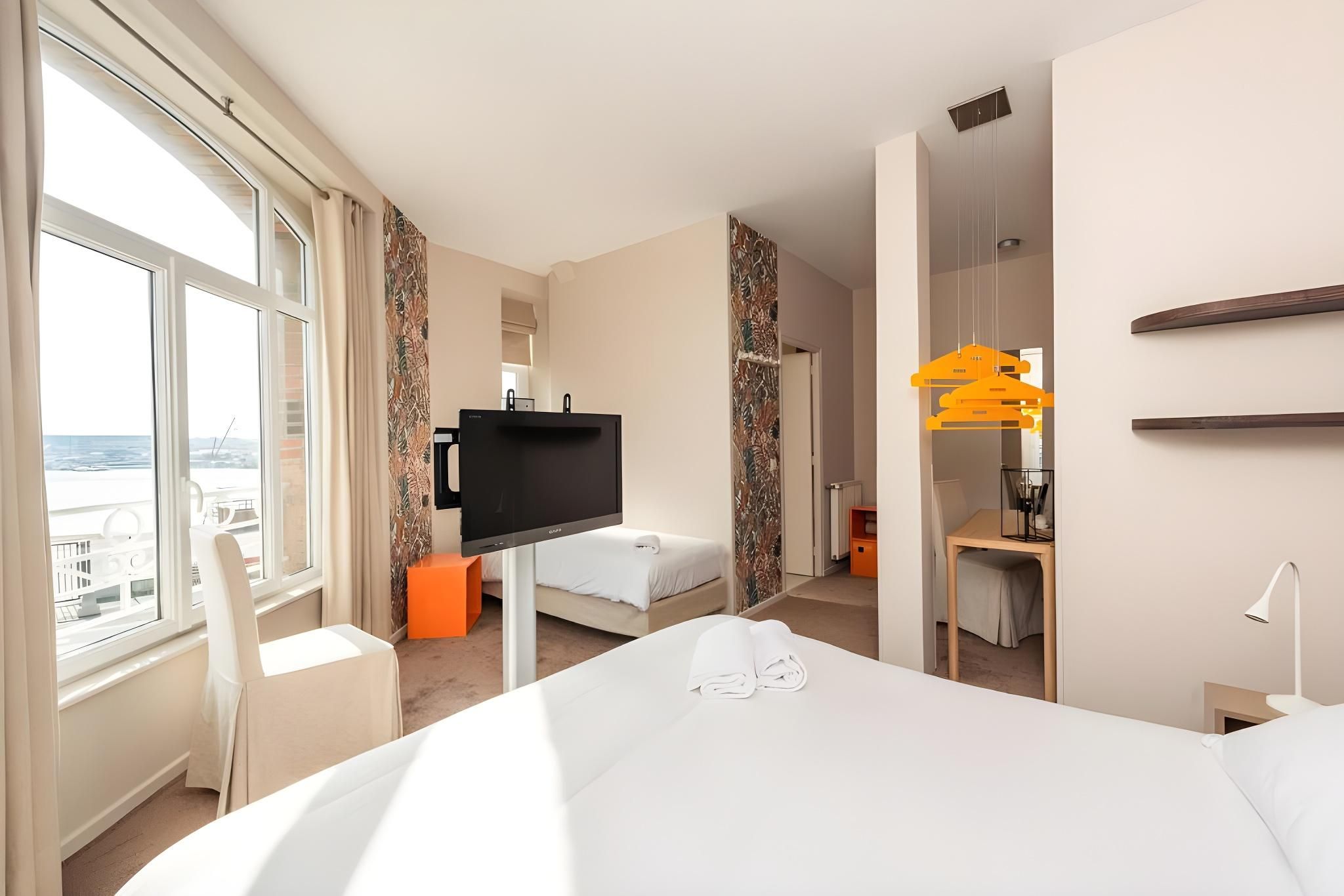 Chambre Triple vue sur le Port