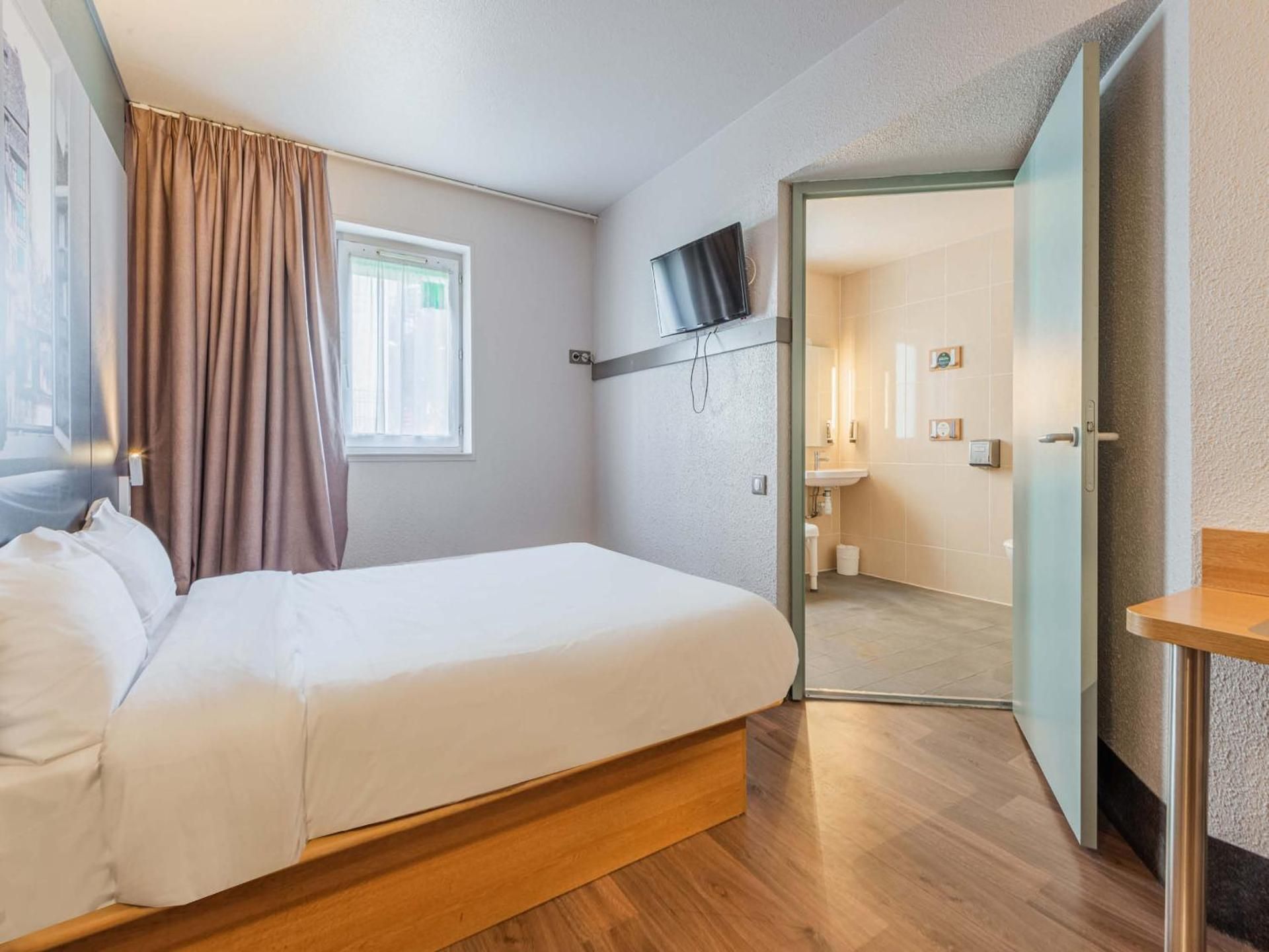 Double Room - Disability Access