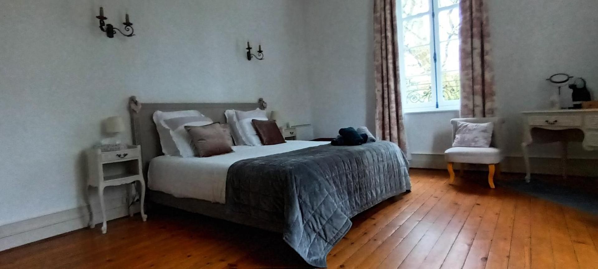 King Room with Garden View