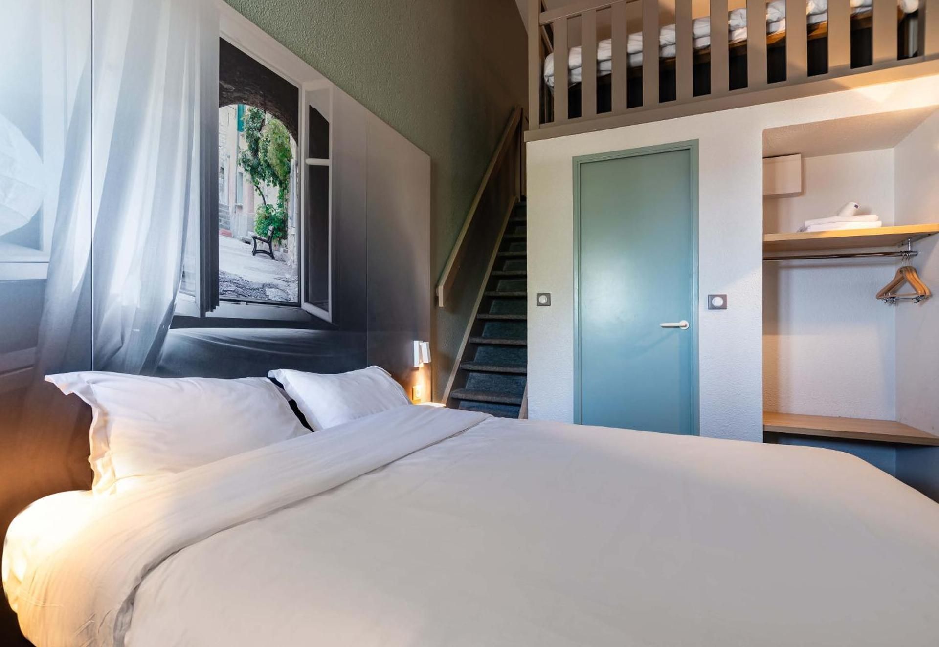Quadruple Room - Non-Smoking