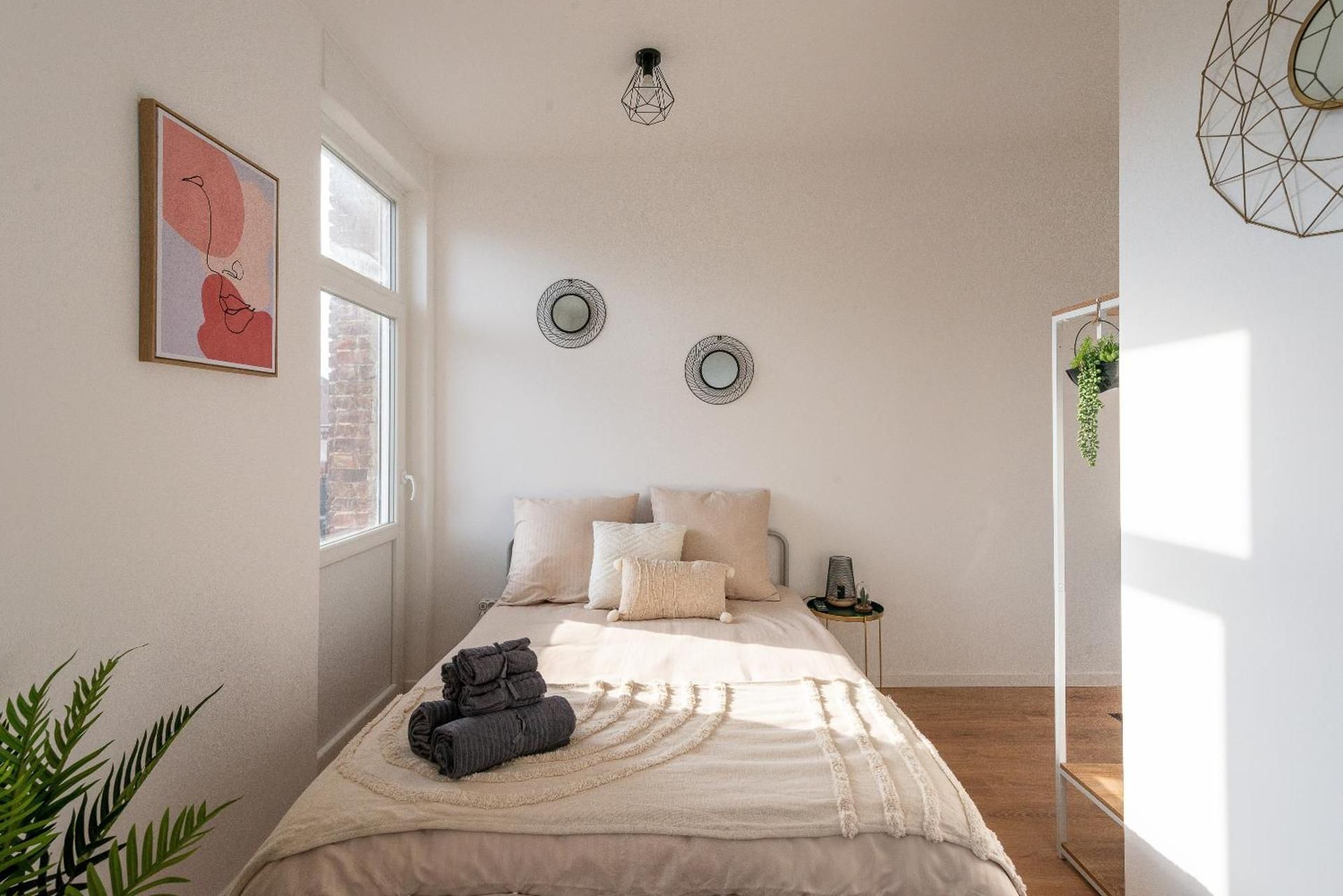 Studio with Balcony