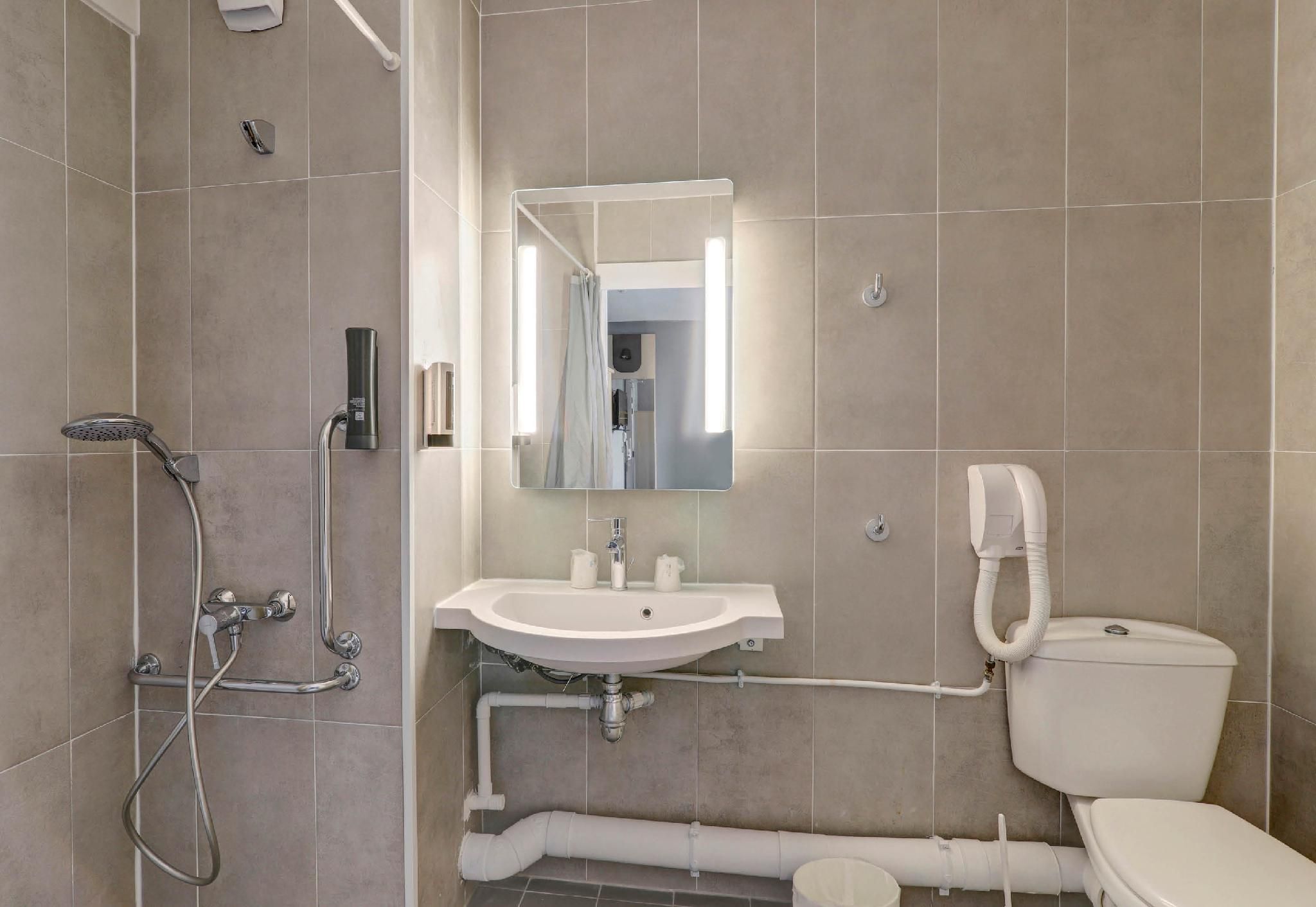 Double Room - Disability Access